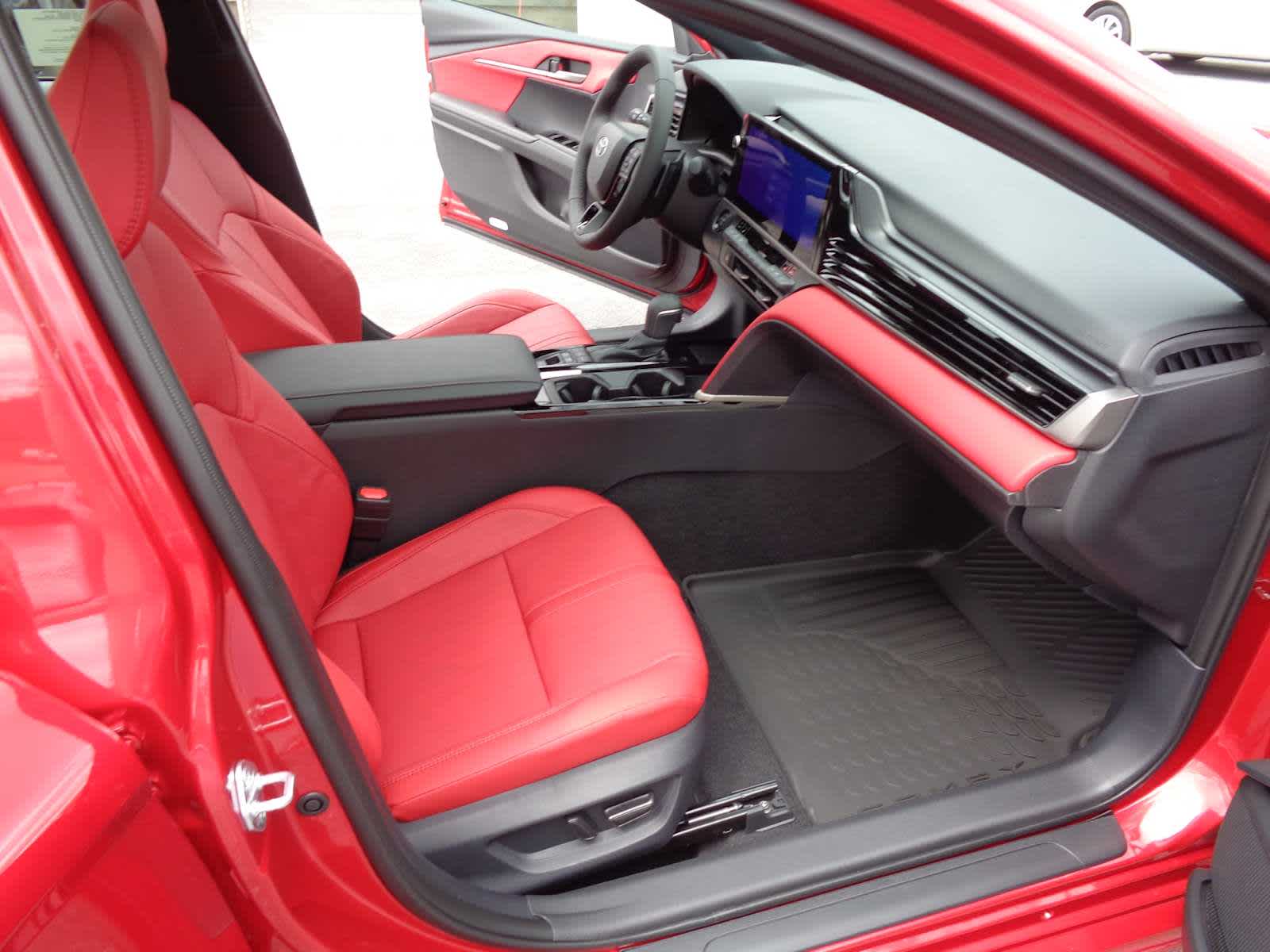 2026 Toyota Camry XSE - Photo 20