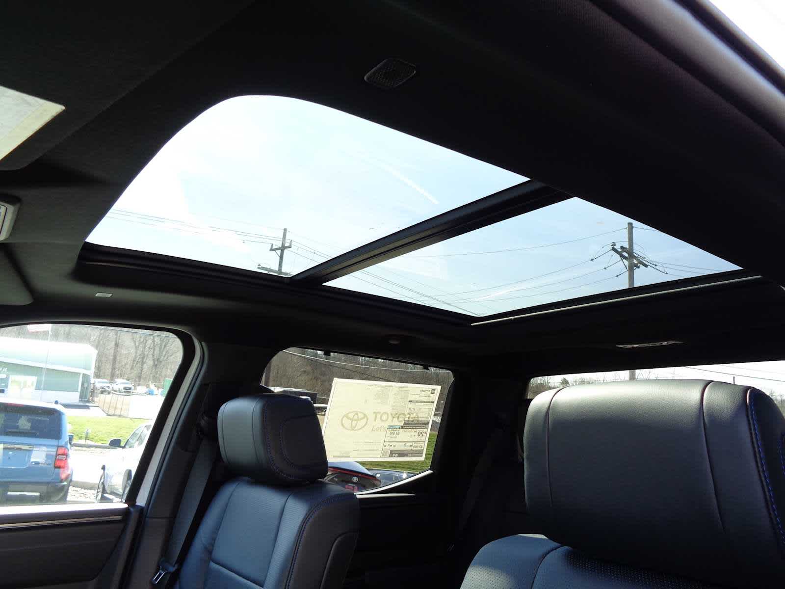 2026 Toyota Tundra Platinum - Photo 17