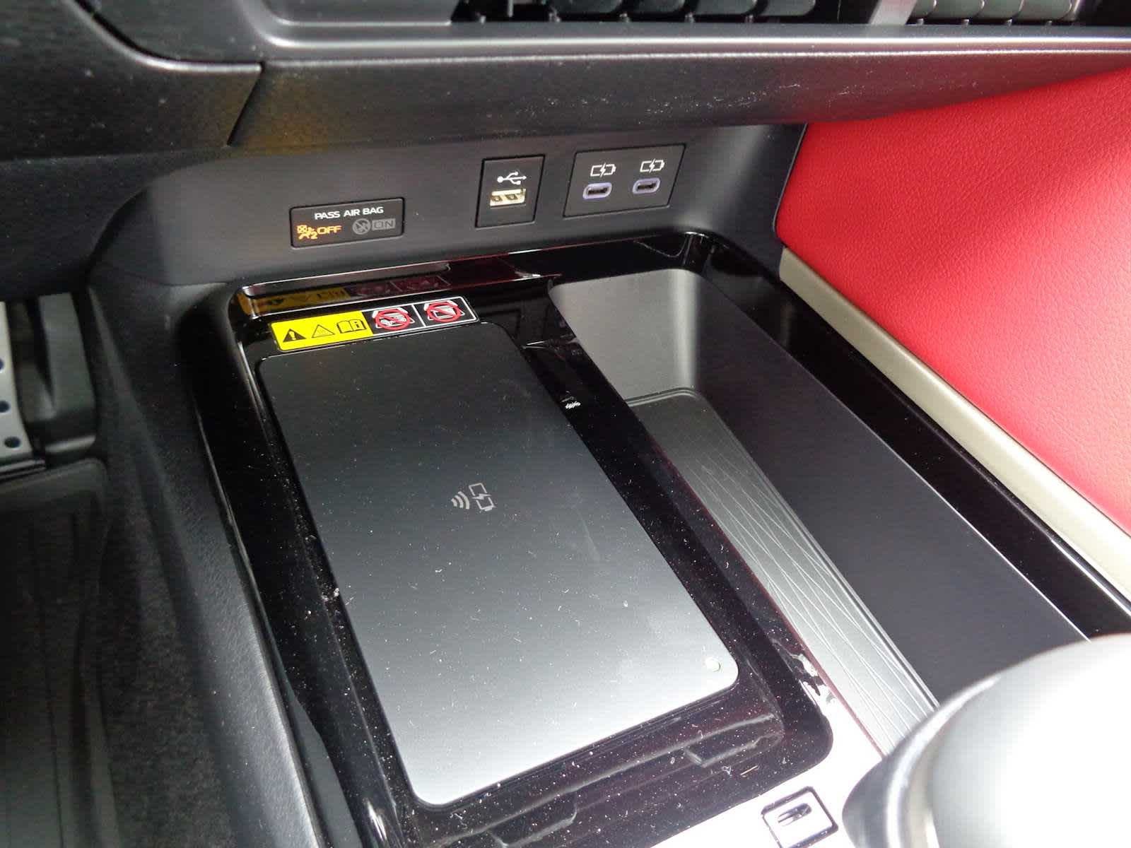 2026 Toyota Camry XSE - Photo 31