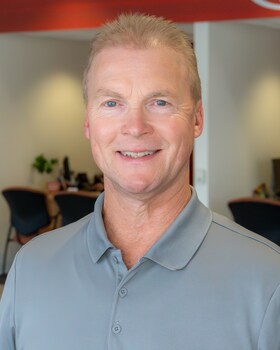 Staff member Jack Slezak from ID_4e8e8147f846