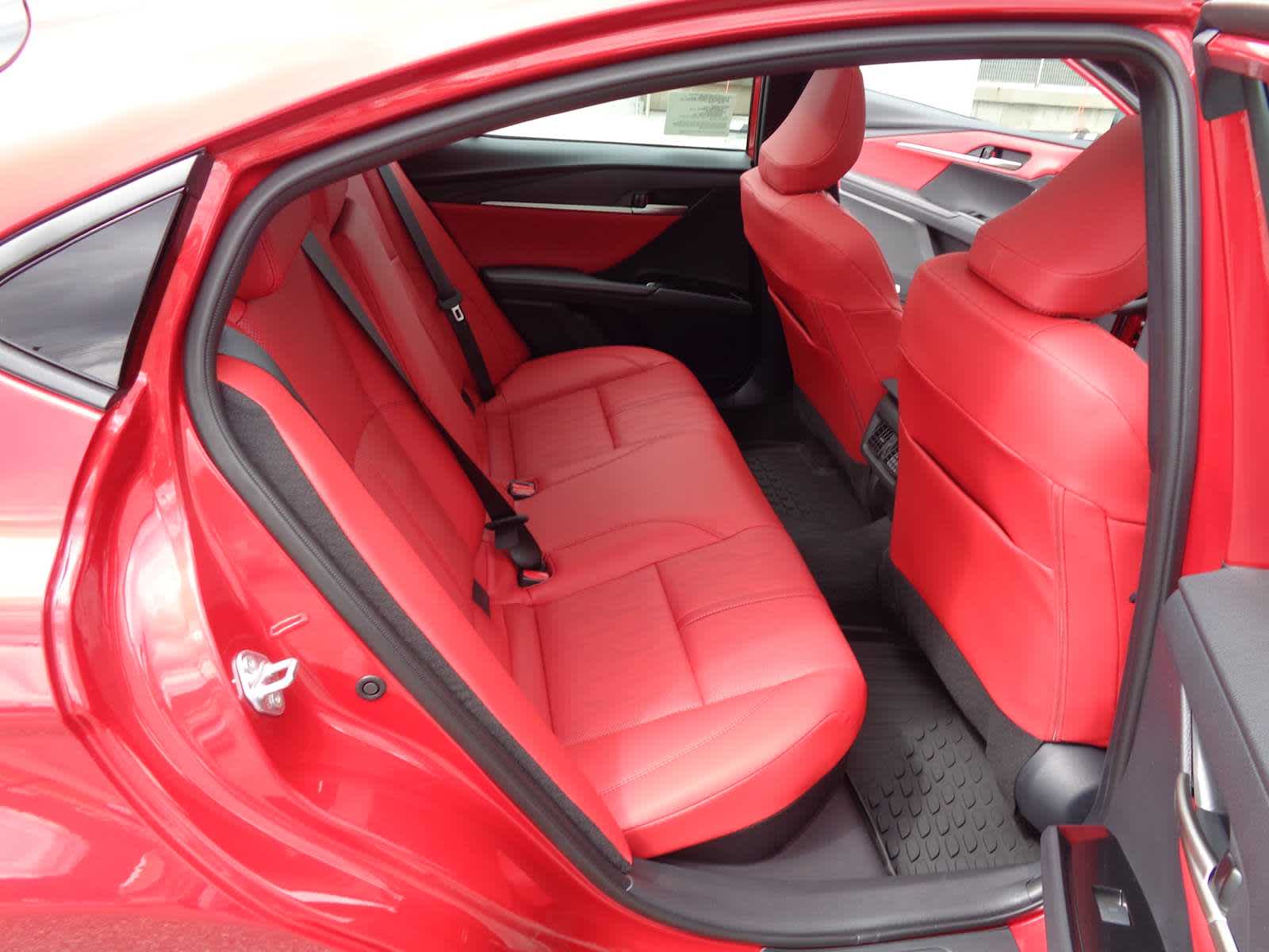 2026 Toyota Camry XSE - Photo 19