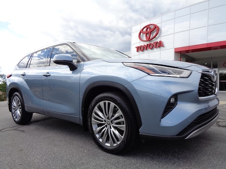 2022 Toyota Highlander Platinum V6 AWD SUV