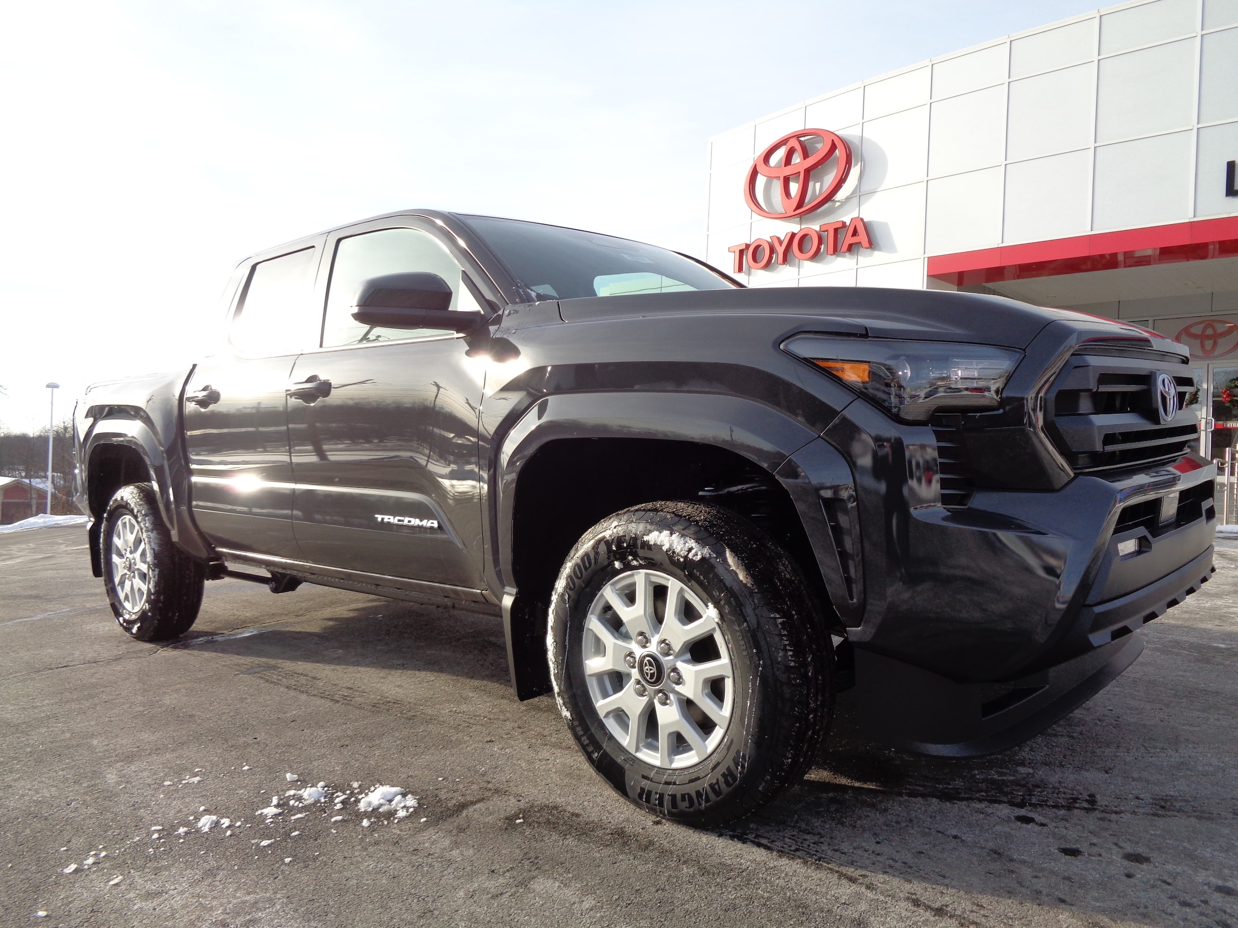 2026 Toyota Tacoma SR5's photo