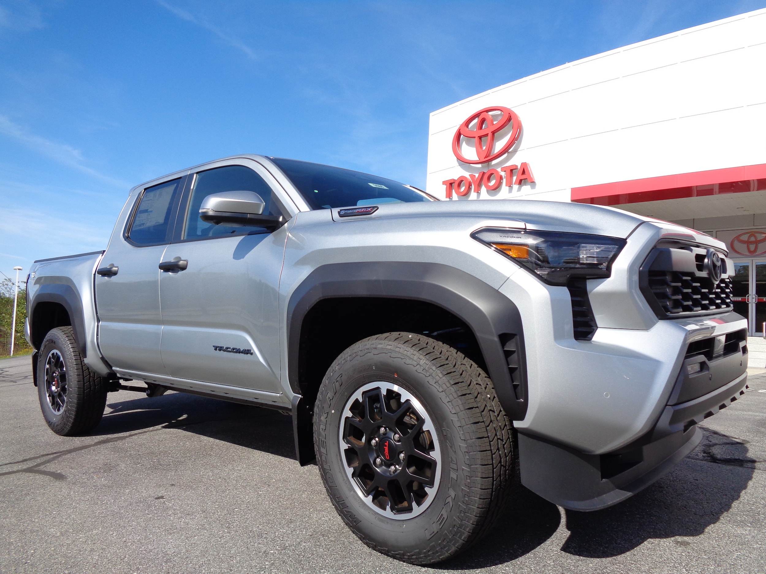 2025 Toyota Tacoma TRD Off Road's photo