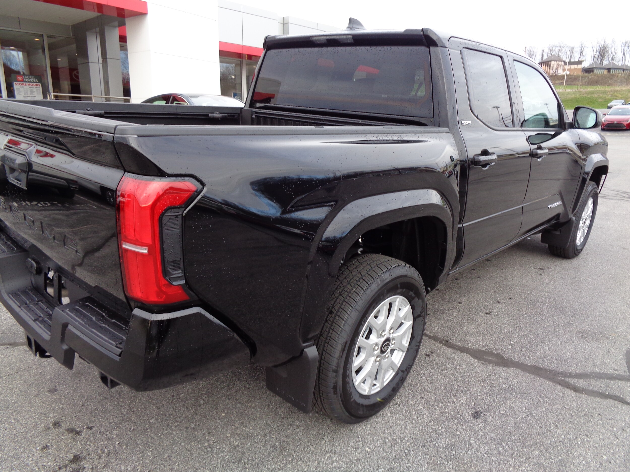 2026 Toyota Tacoma SR5 photo 3