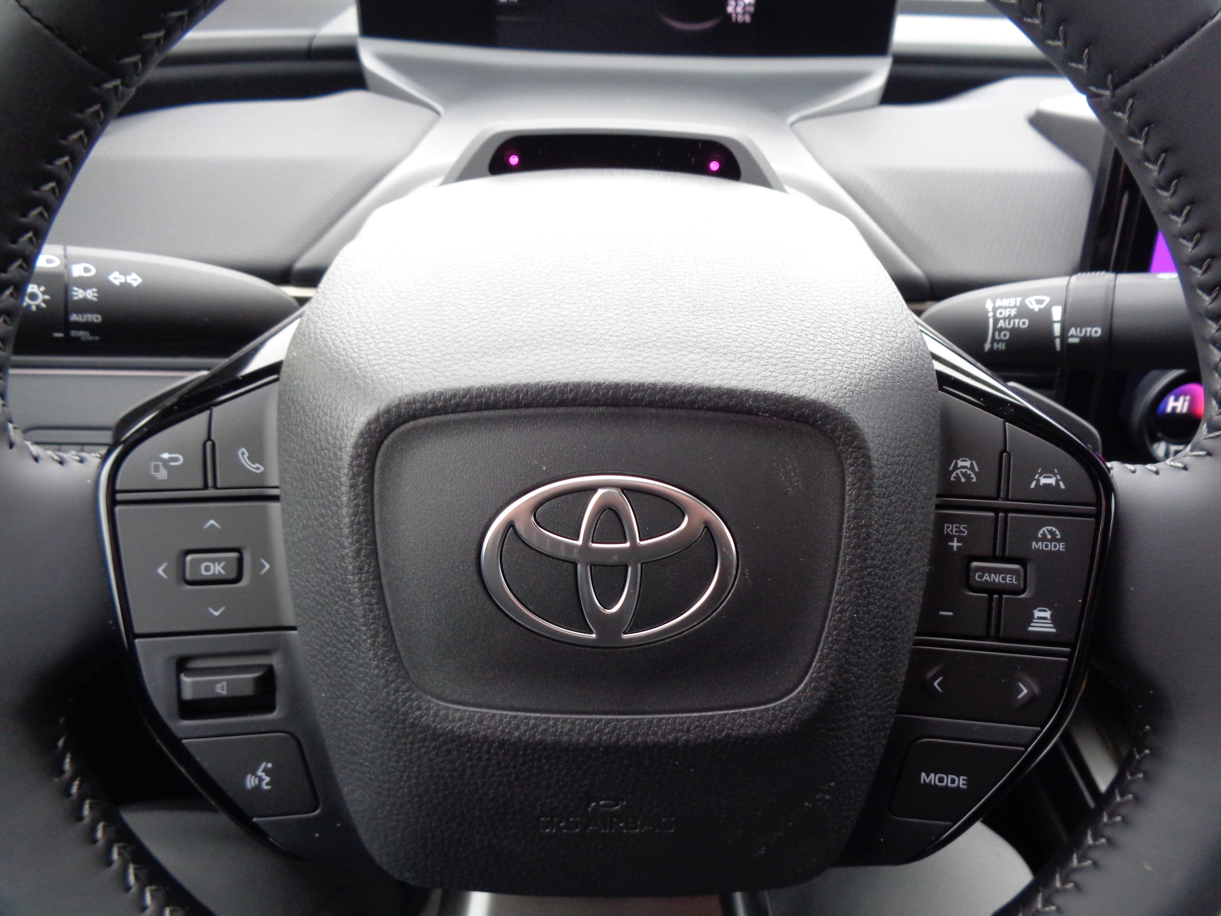 2026 Toyota bZ XLE - Photo 24