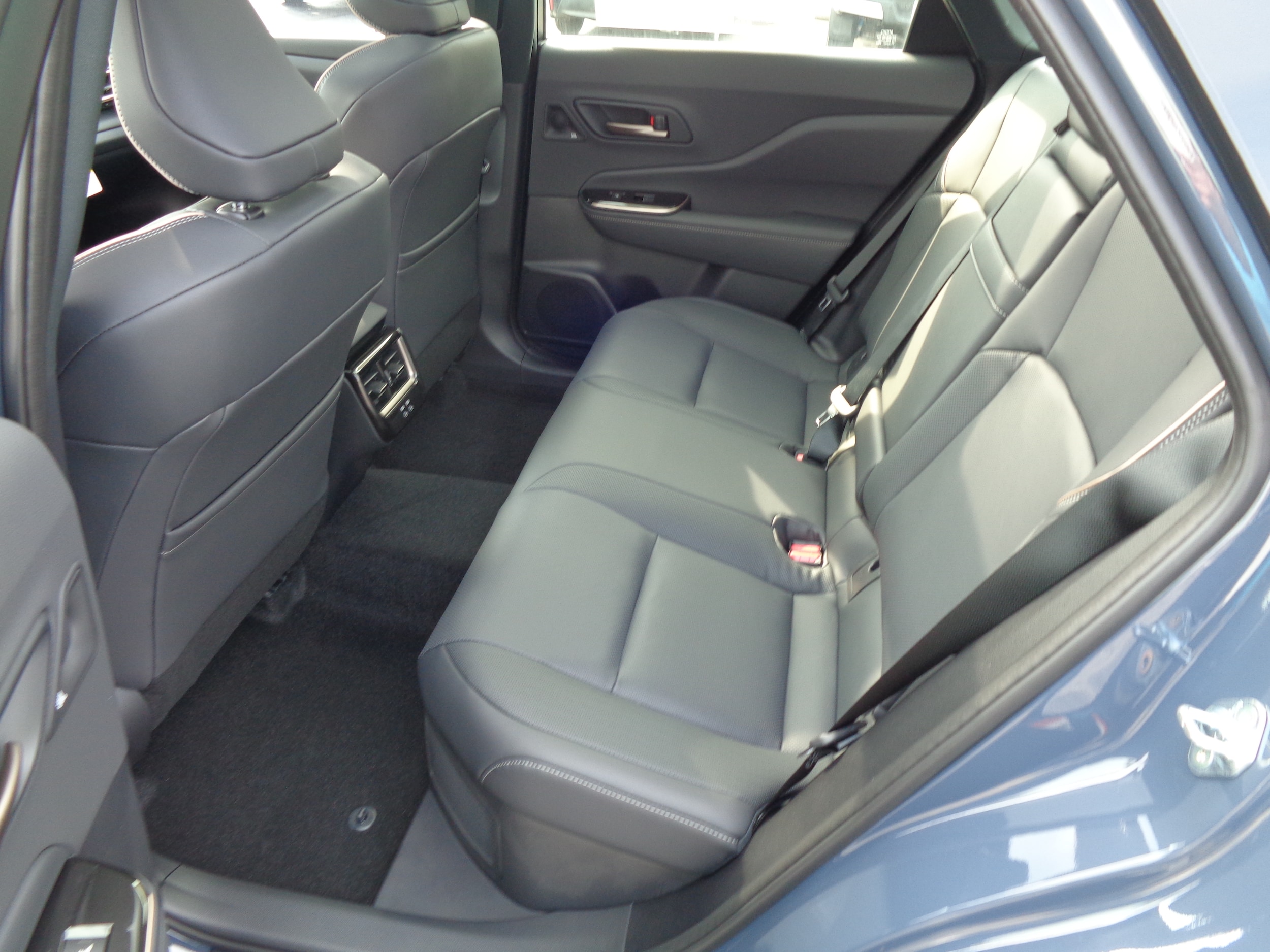 2026 Toyota Crown Signia Limited - Photo 16