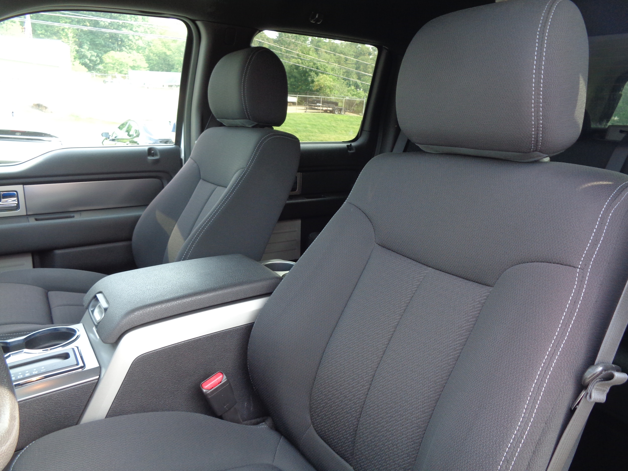 2013 Ford F-150 FX4 - Photo 13