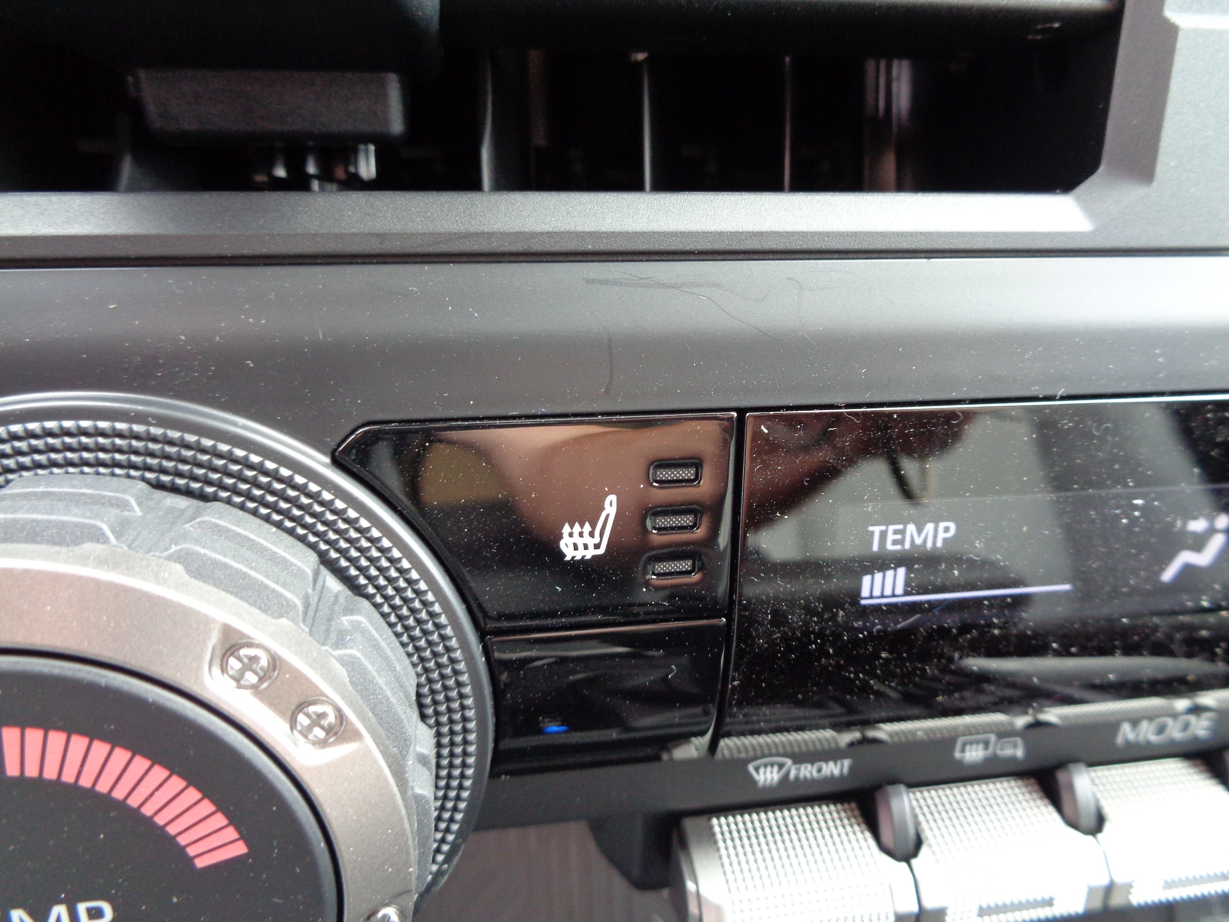 2026 Toyota Tacoma SR5 - Photo 26