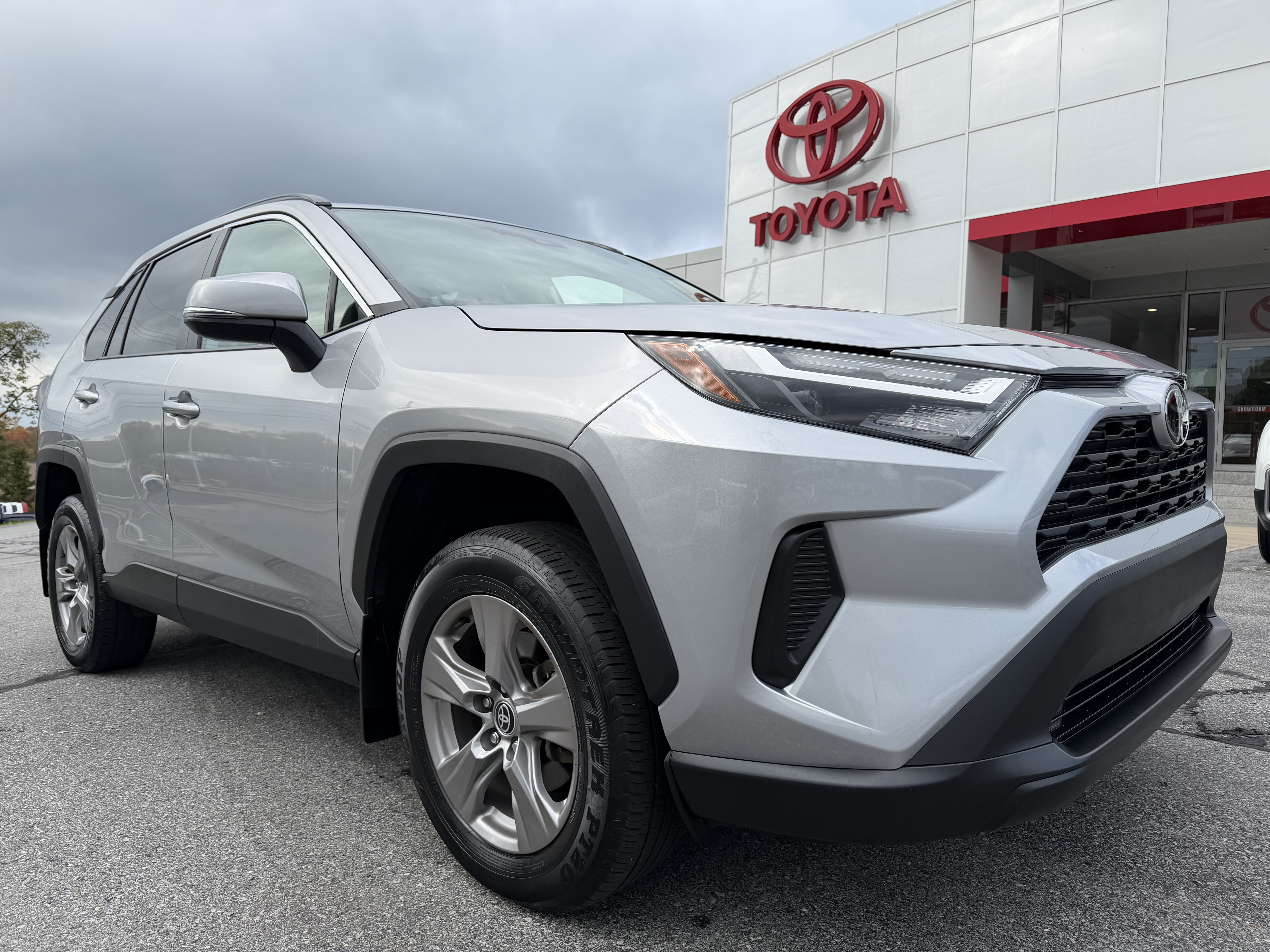 2023 Toyota RAV4 XLE AWD (Natl)