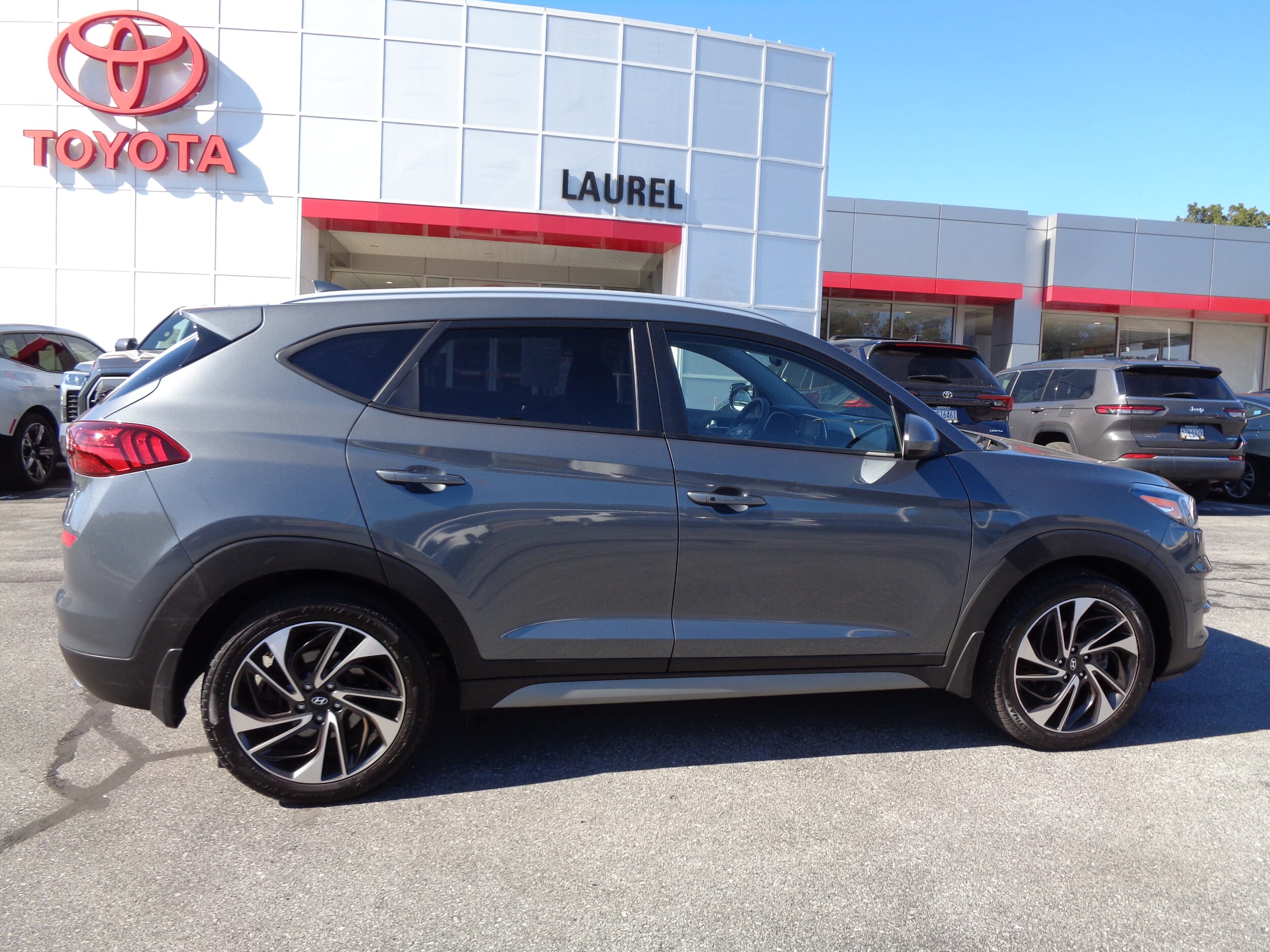 2019 Hyundai Tucson Sport photo 2