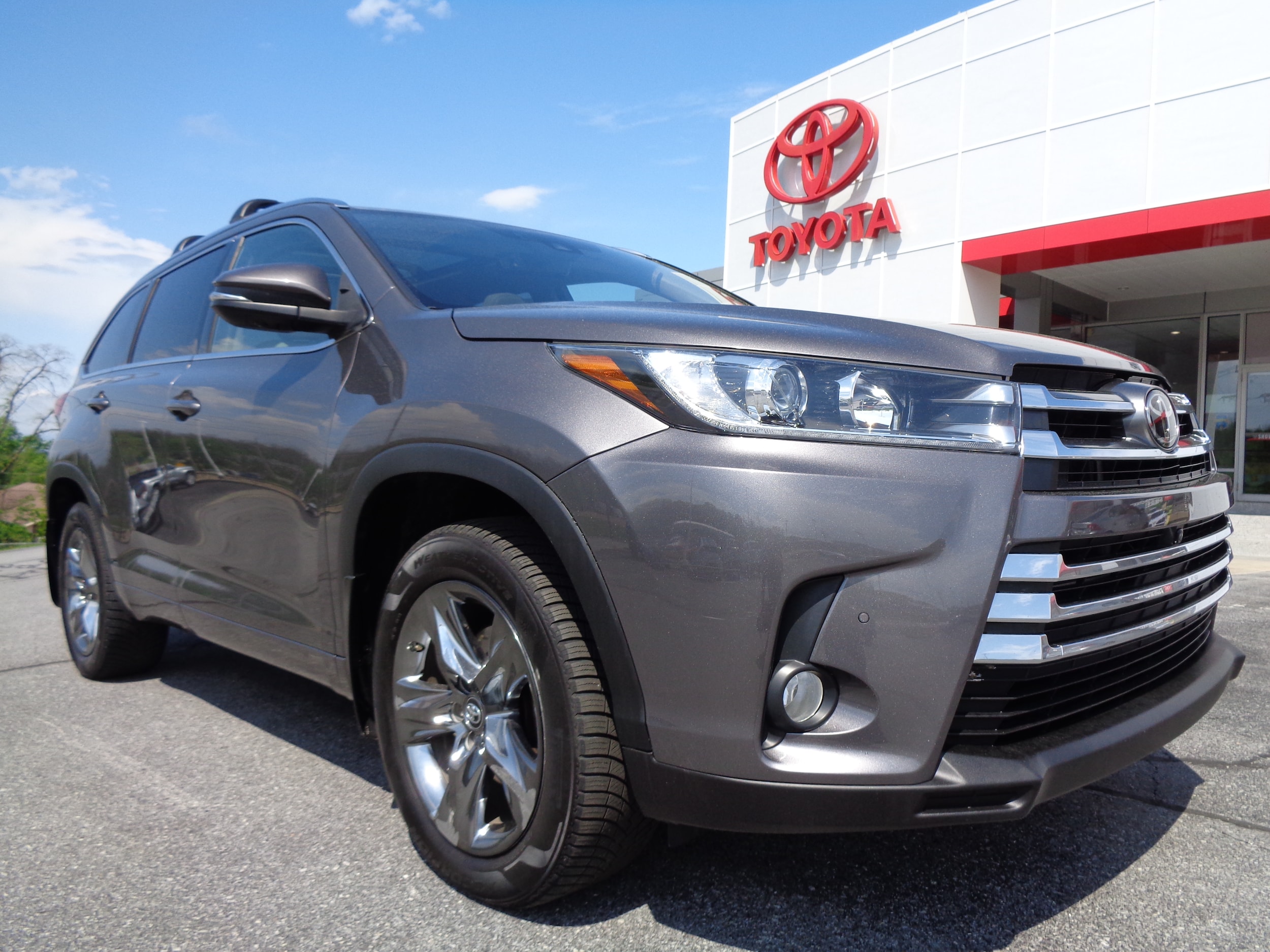 2017 Toyota Highlander Limited Platinum 4x4 V6's photo