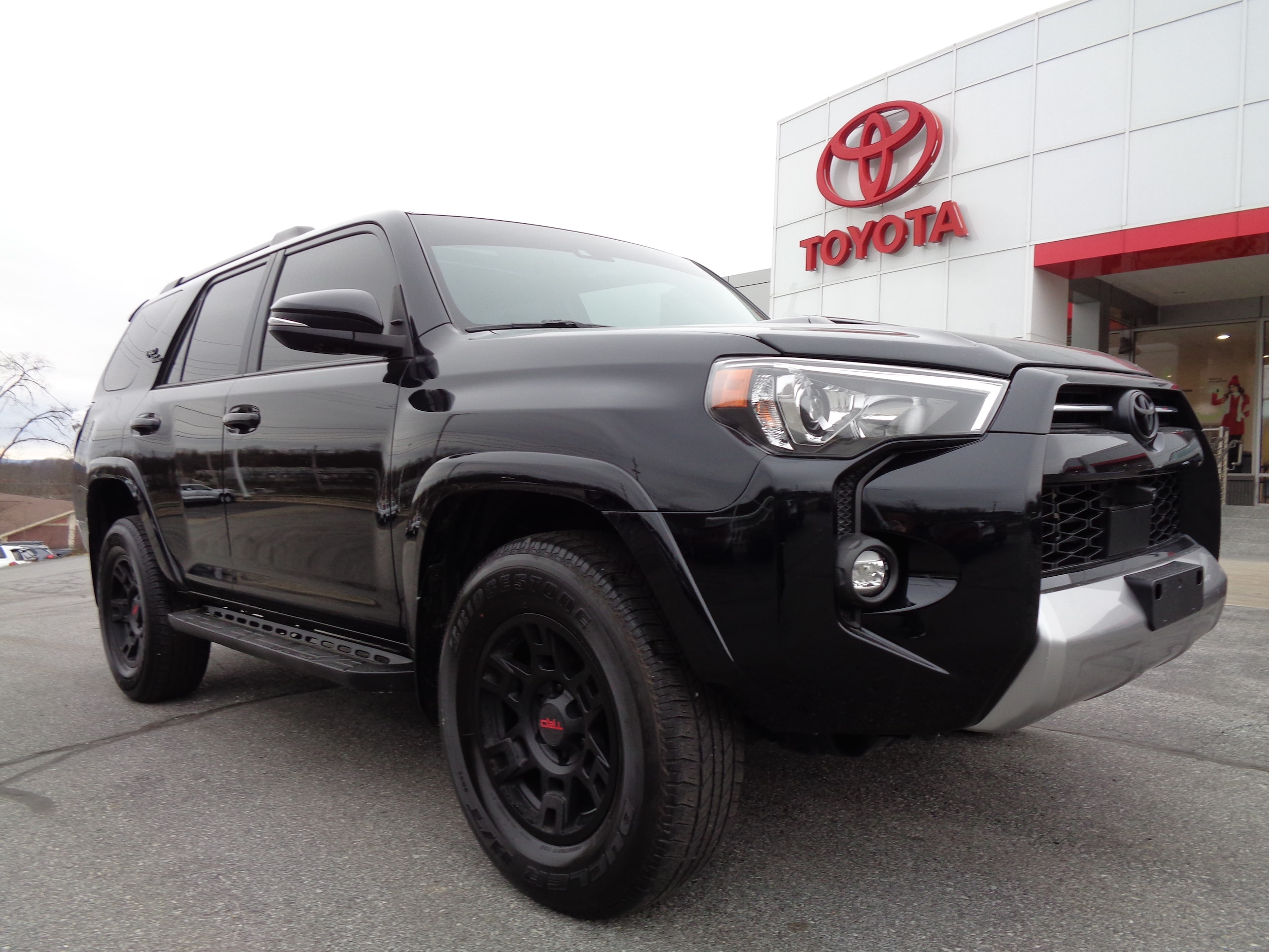 2023 Toyota 4Runner TRD Off-Road Premium's photo