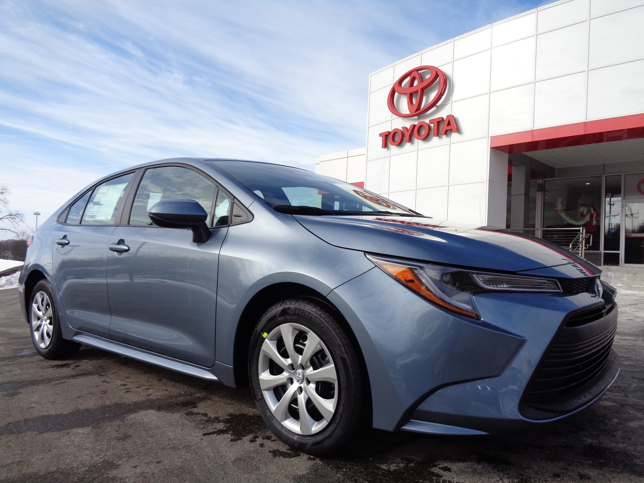 2026 Toyota Corolla LE's photo