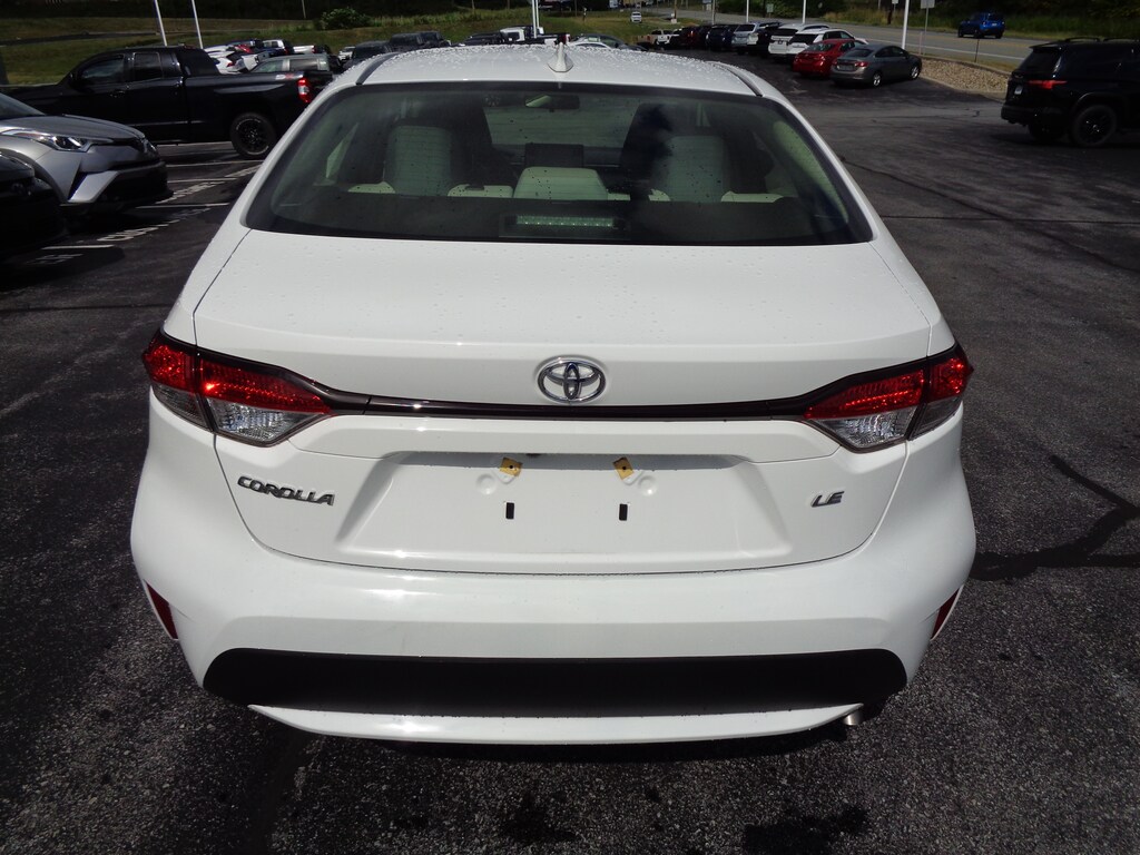 Used 2021 Toyota Corolla For Sale at Laurel Auto Group VIN JTDEPMAEXMJ150992