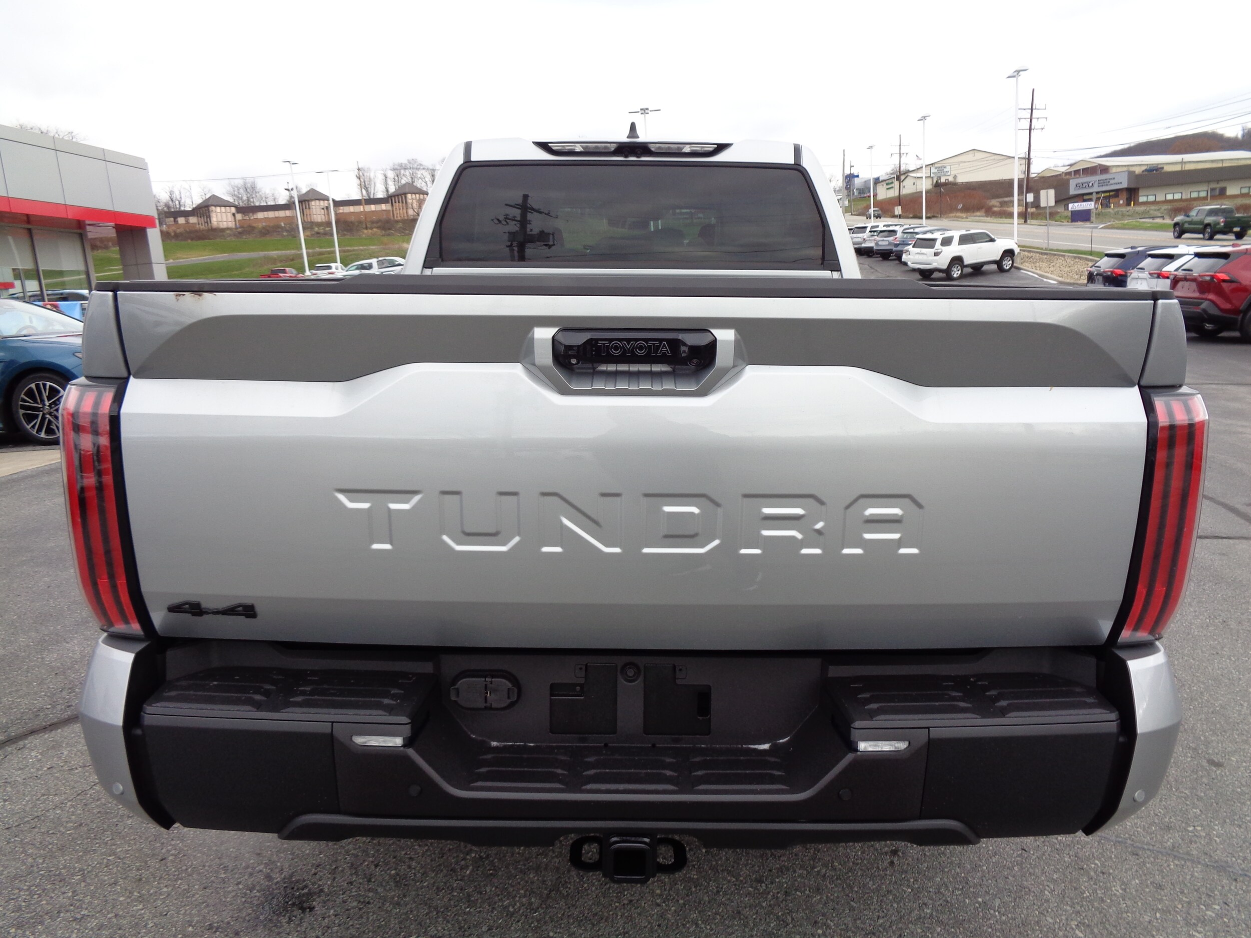2026 Toyota Tundra CrewMax photo 4