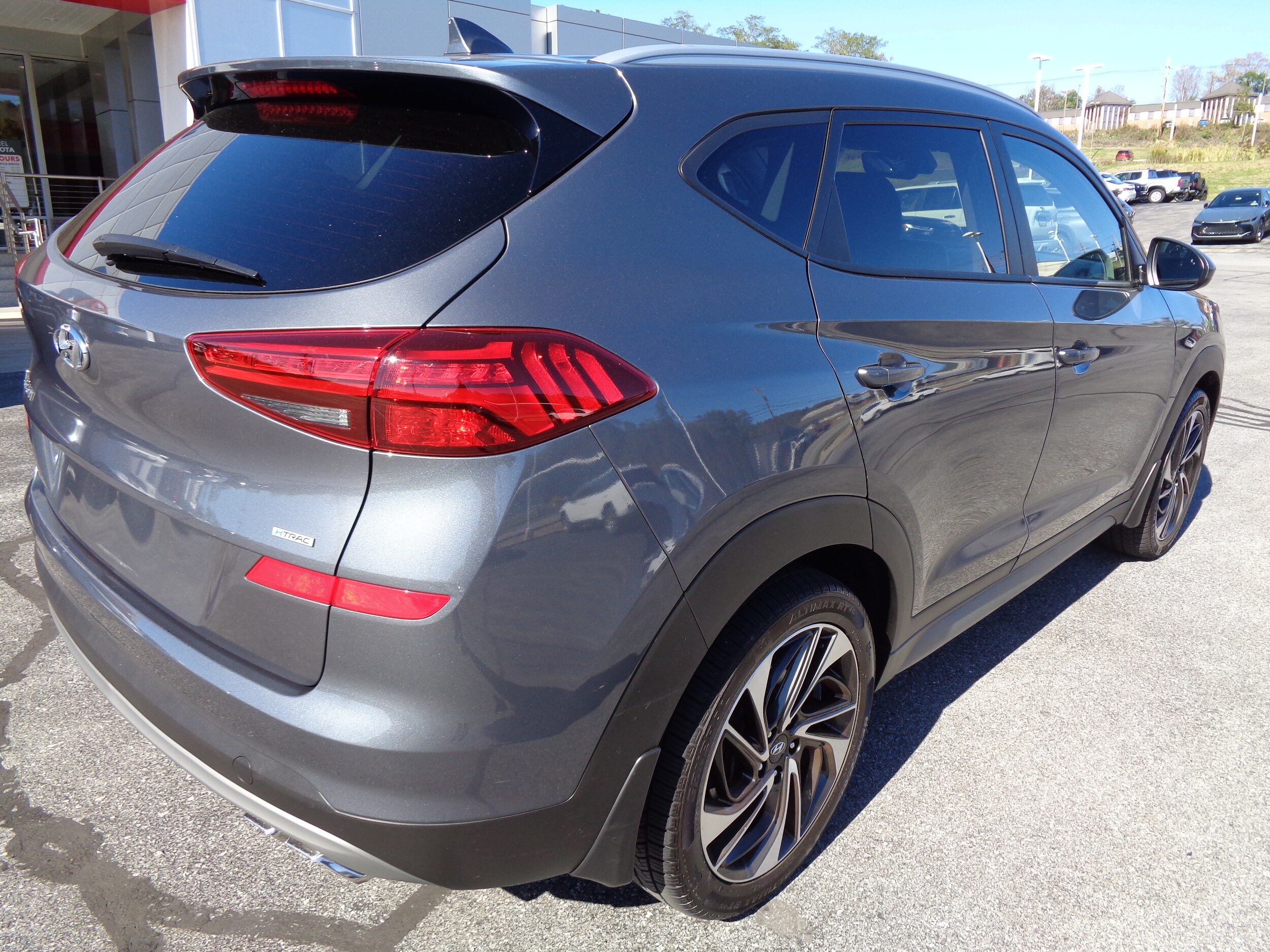 2019 Hyundai Tucson Sport photo 3