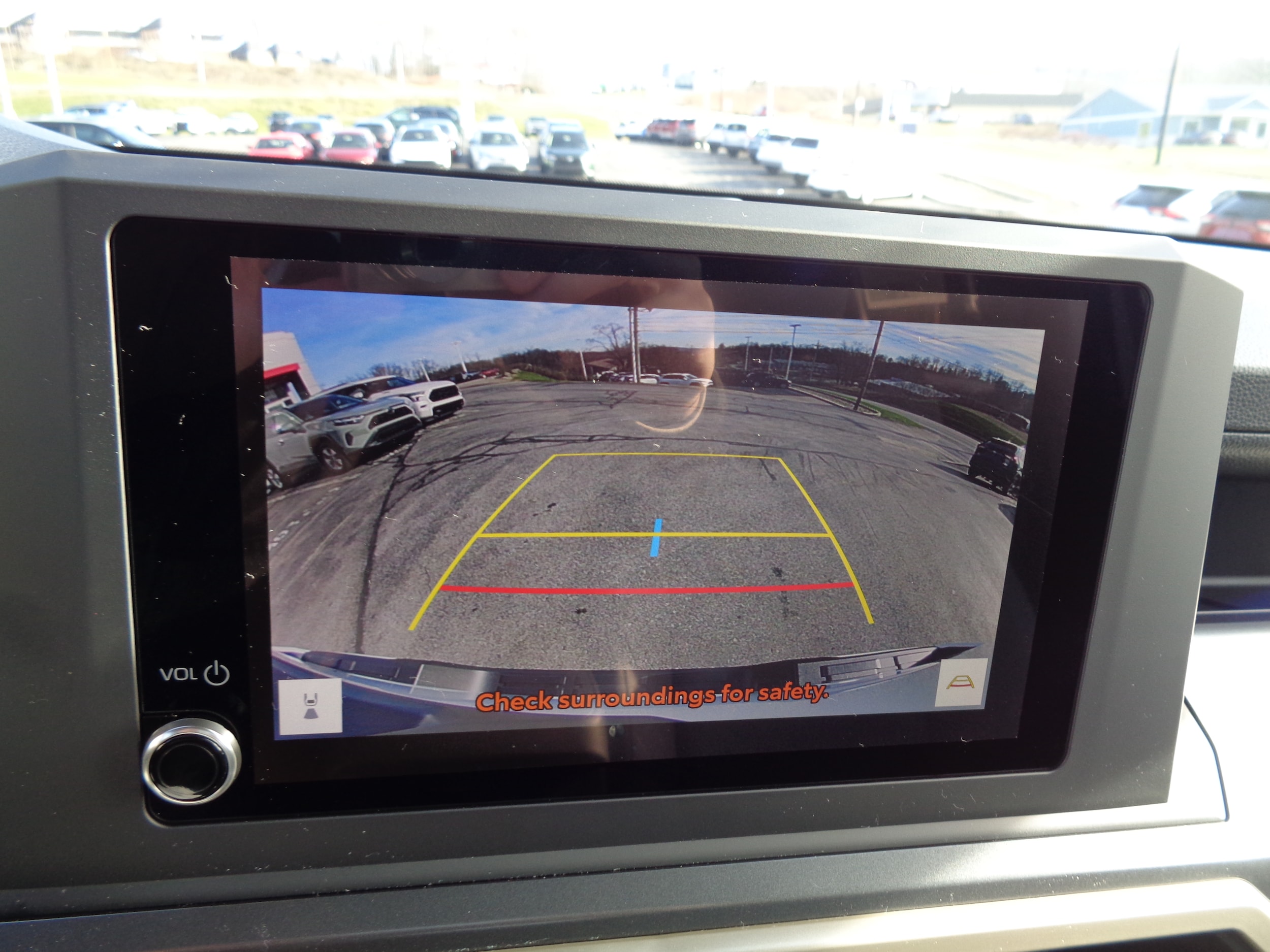 2025 Toyota Tacoma SR5 - Photo 26