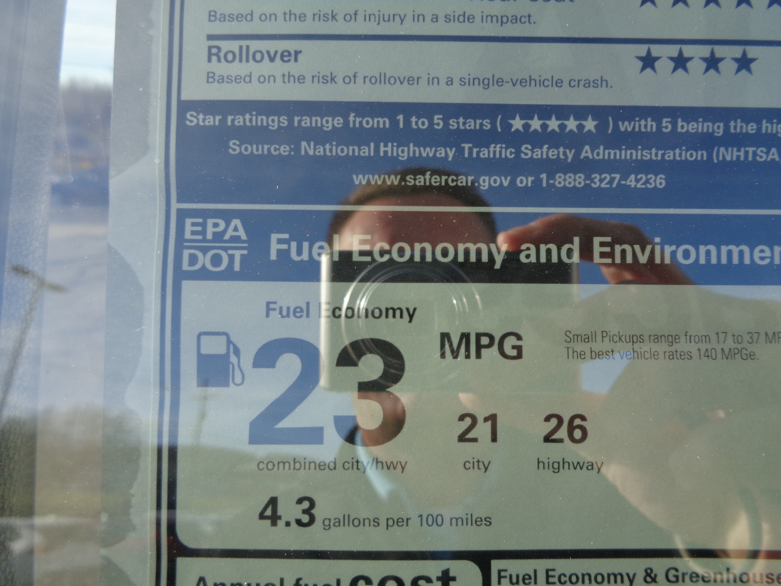 2025 Toyota Tacoma SR5 - Photo 19