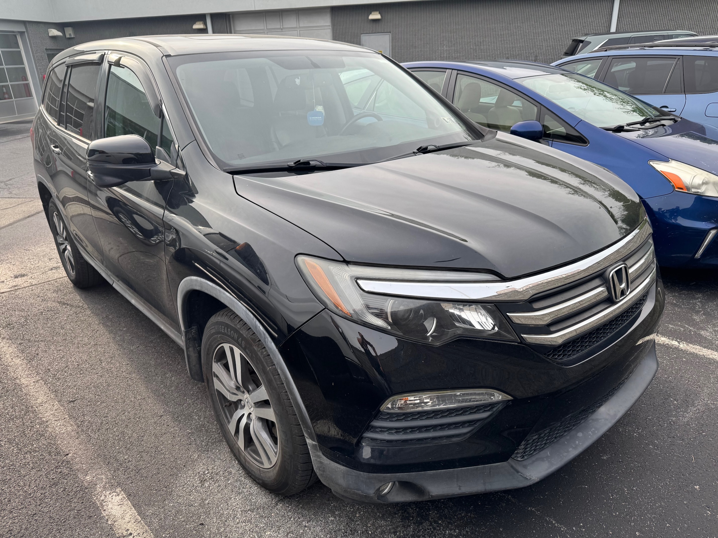 2016 Honda Pilot 4WD EX-L w/Navigation's photo
