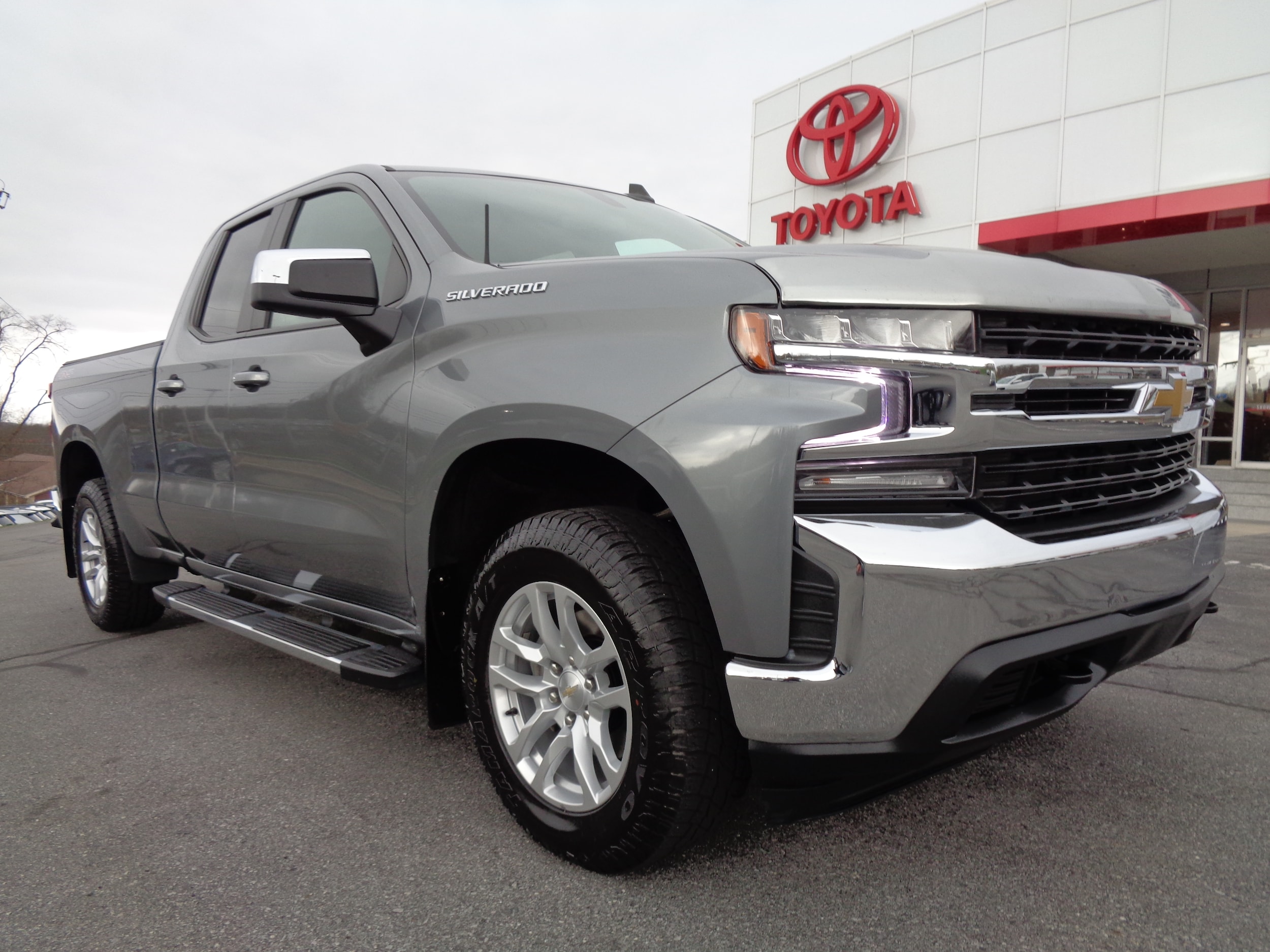 2021 Chevrolet Silverado 1500 LT's photo