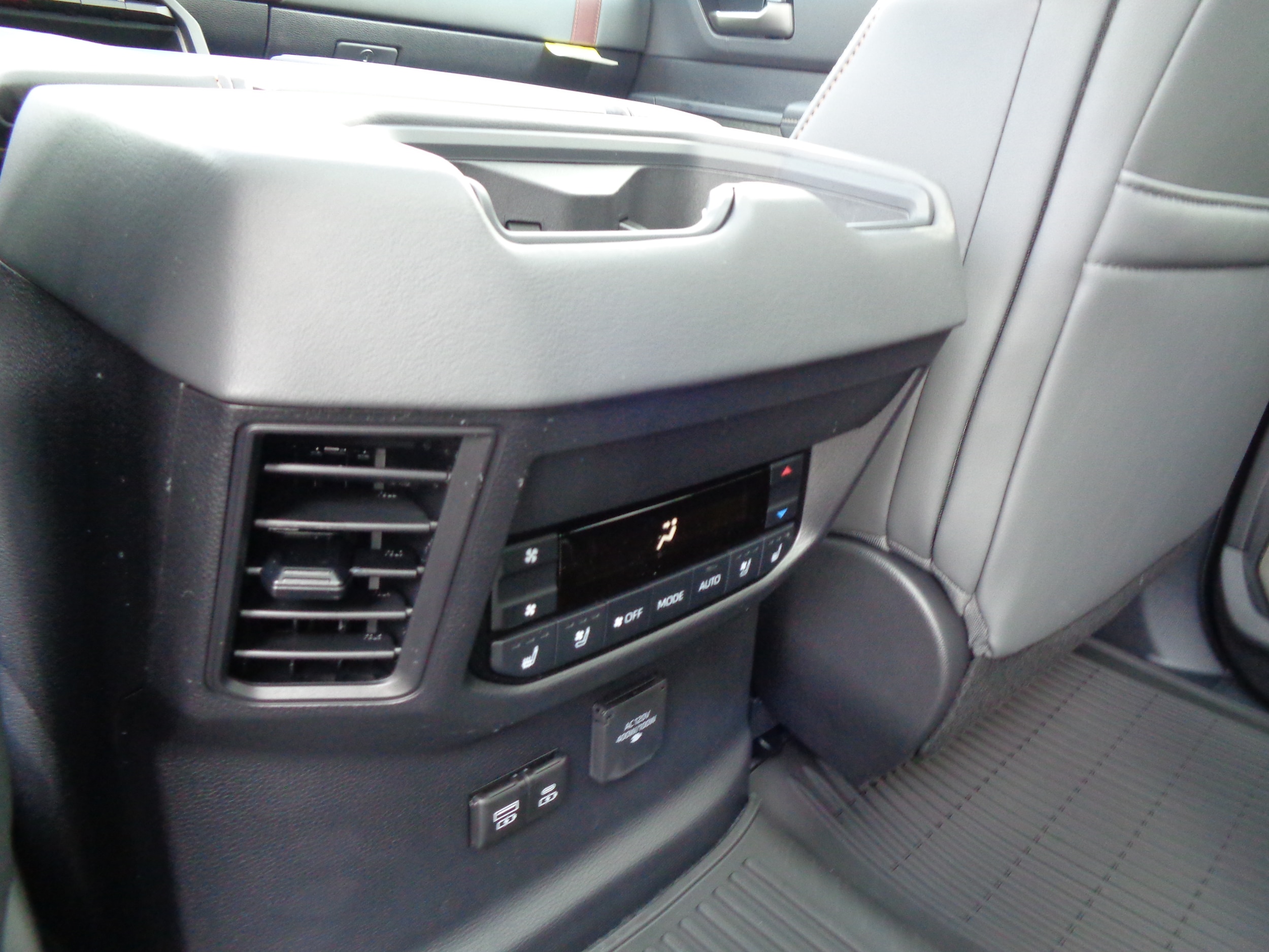 2026 Toyota Sequoia Capstone - Photo 19