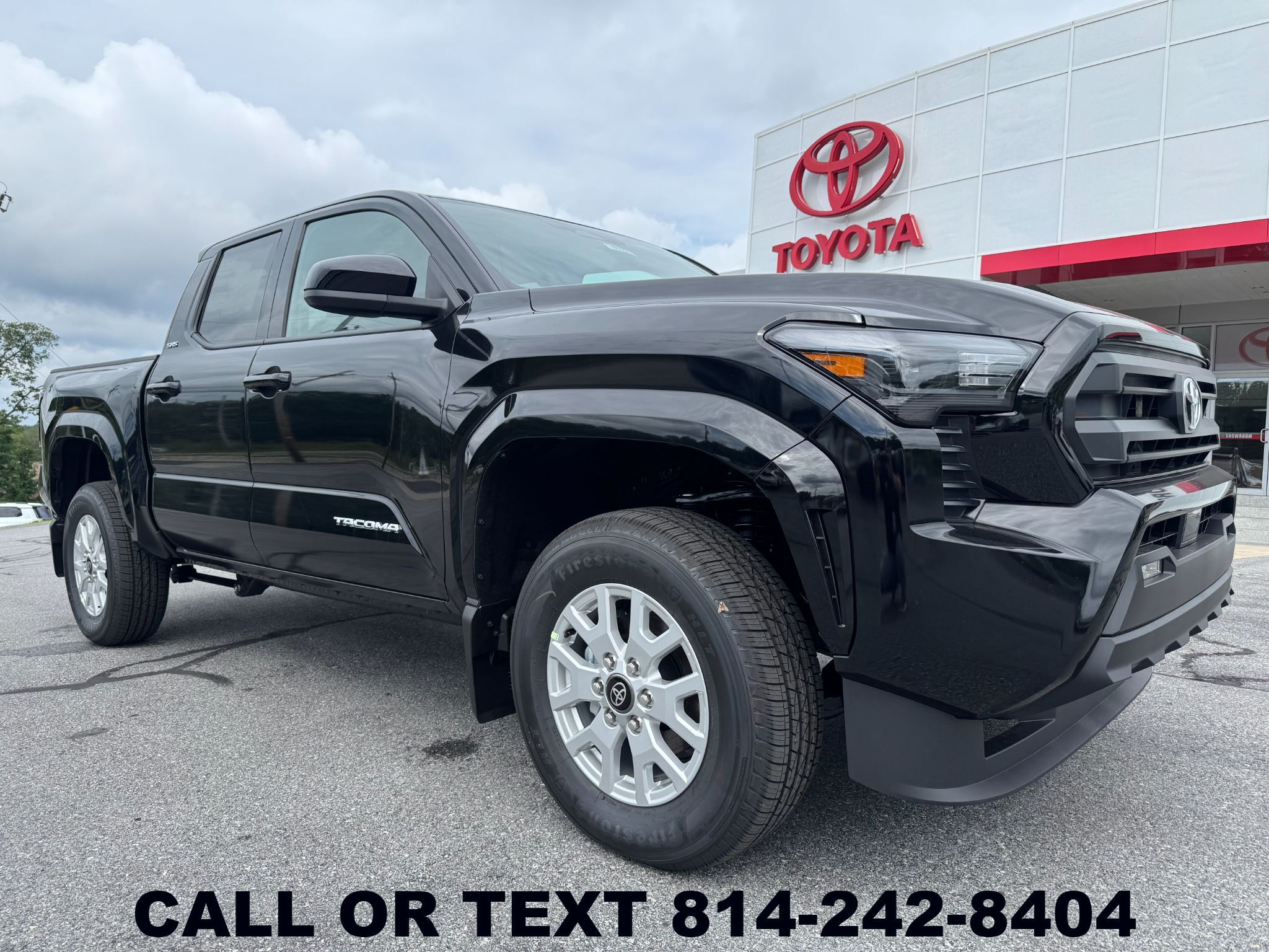 2026 Toyota Tacoma SR5 - Photo 28