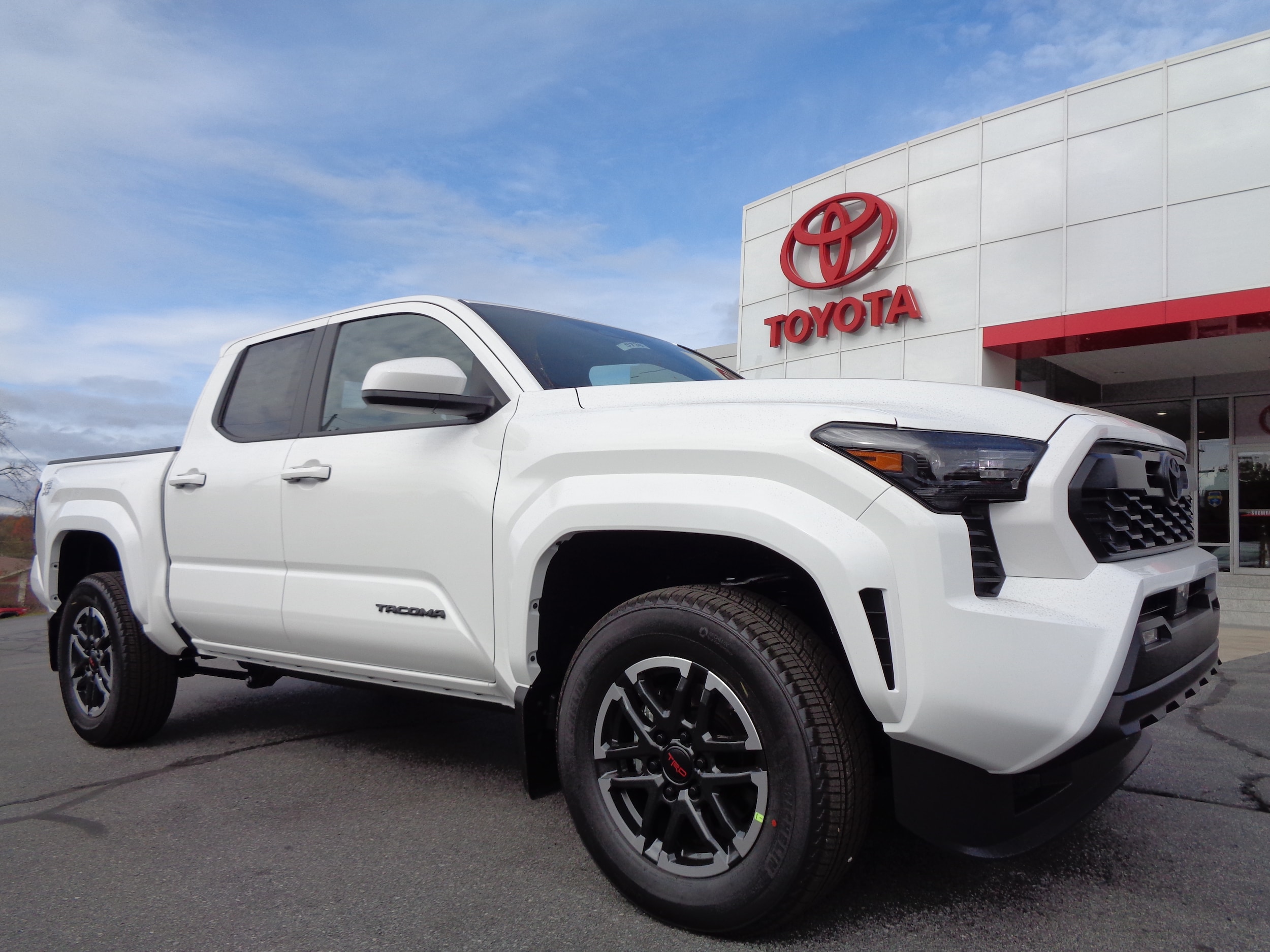 2025 Toyota Tacoma TRD Sport's photo