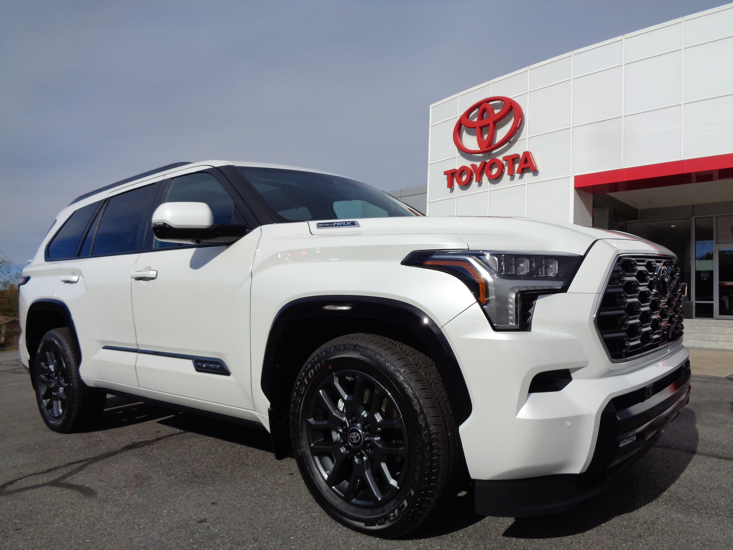 2026 Toyota Sequoia Platinum's photo