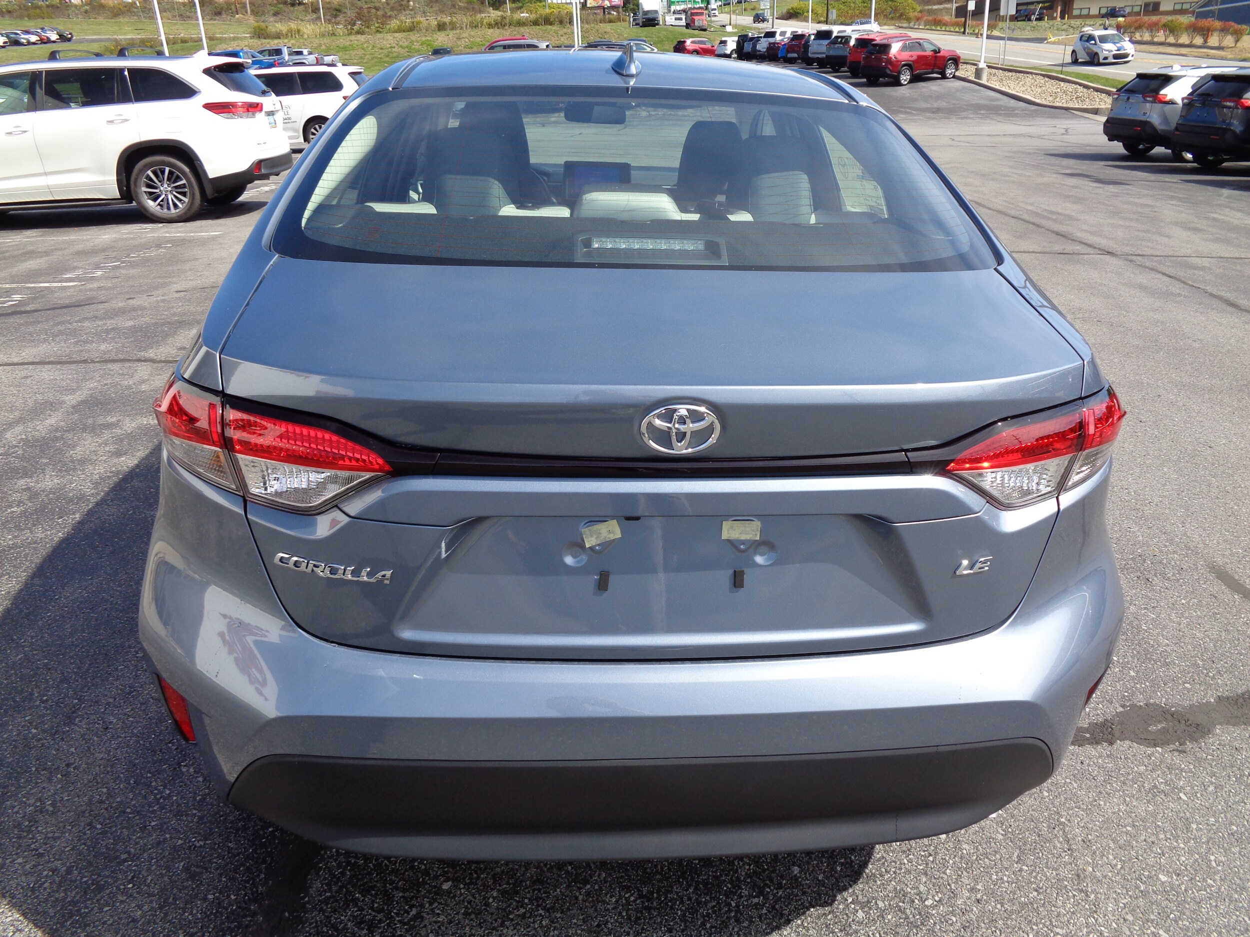 2026 Toyota Corolla LE photo 4