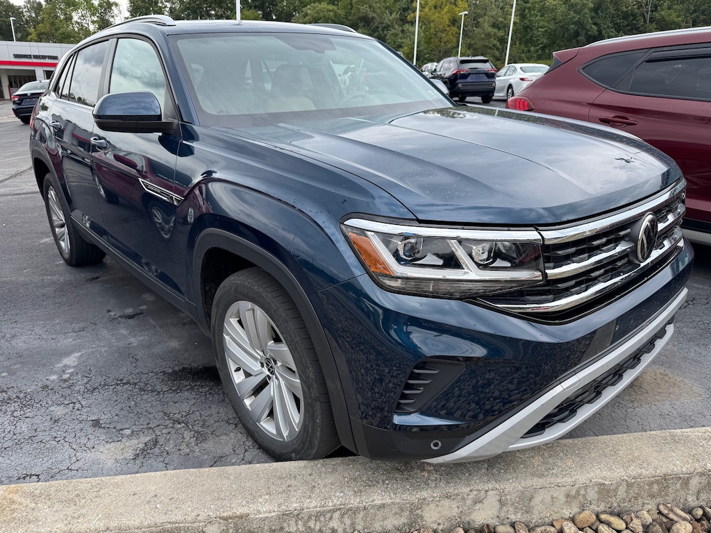 Used 2021 Volkswagen Atlas Cross Sport 3.6L V6 SE w/Technology 4MOTION SUV