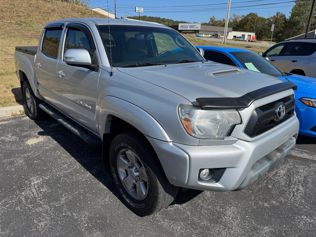 Used 2012 Toyota Tacoma Double Cab TRD Sport 4x4 Automatic 4.0L V6 Truck Double Cab