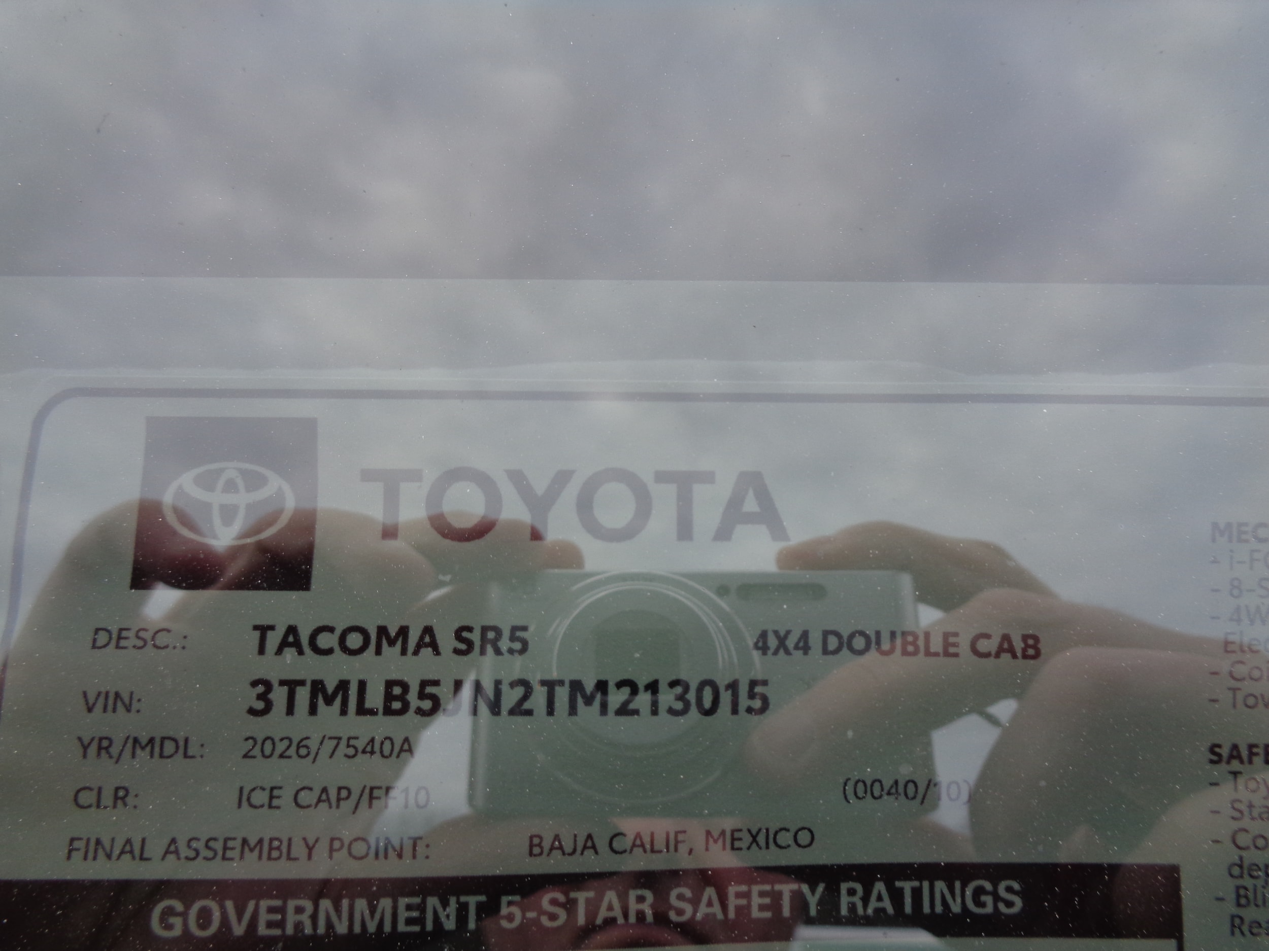 2026 Toyota Tacoma SR5 - Photo 16