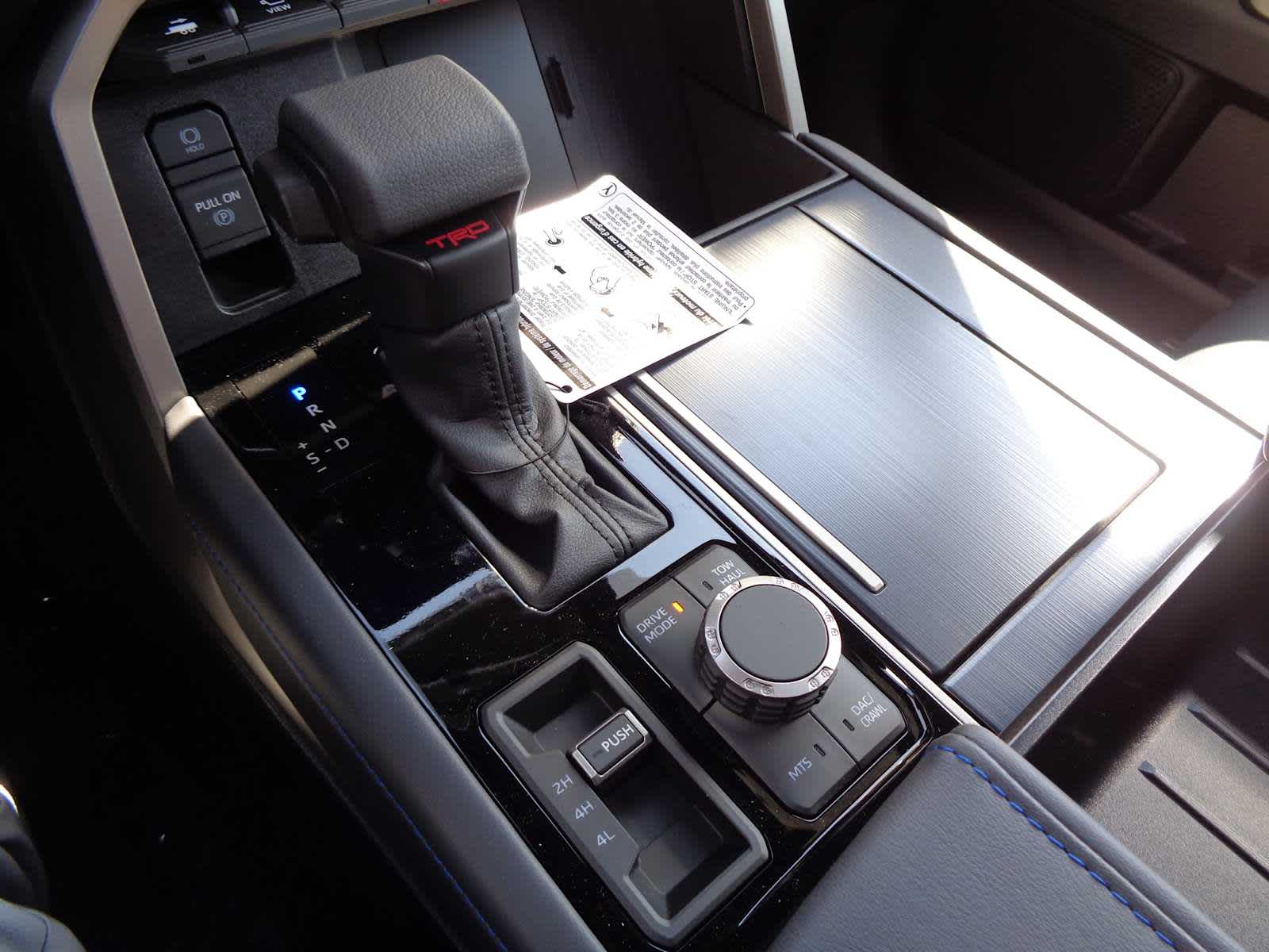 2026 Toyota Tundra Platinum - Photo 37