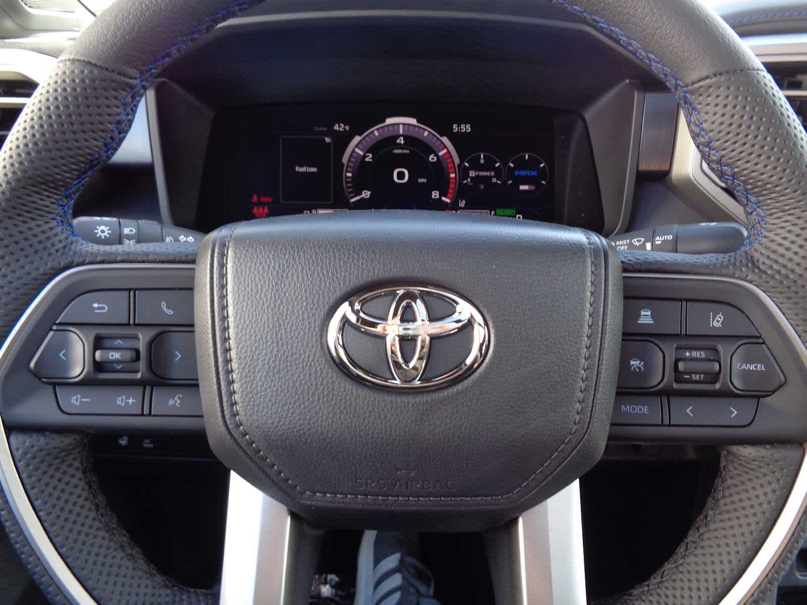 2026 Toyota Tundra Platinum - Photo 30