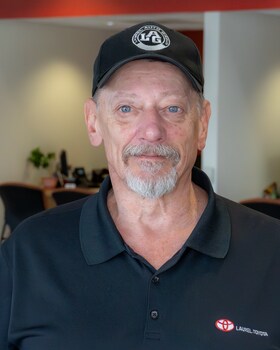 Staff member Gary Smith from ID_1573ec6411c1