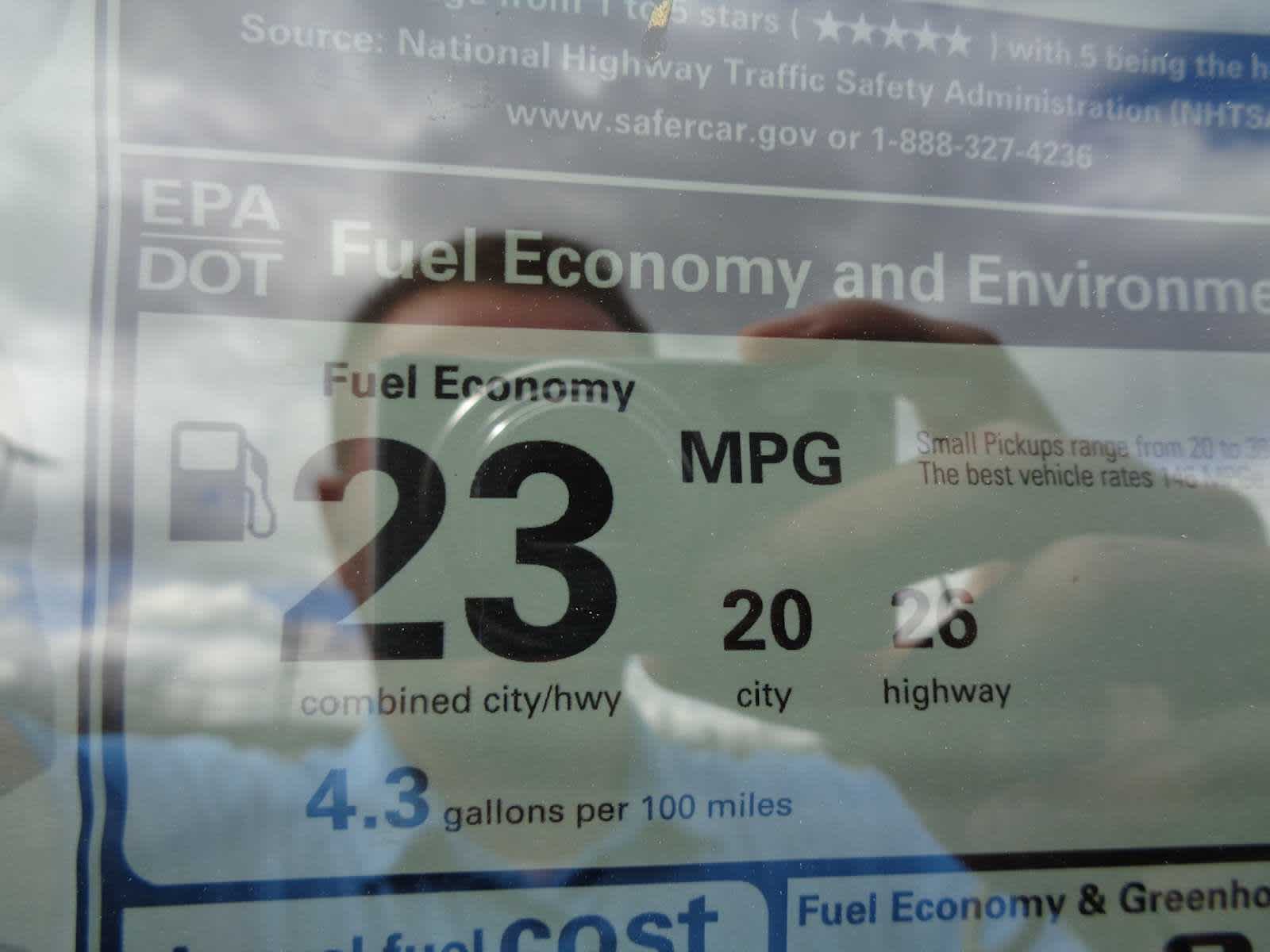 2026 Toyota Tacoma SR - Photo 18