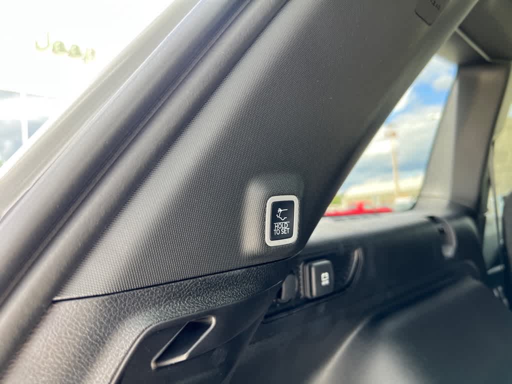2025 Jeep Grand Cherokee Altitude - Photo 23
