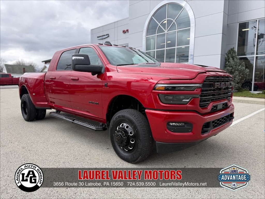 New 2026 Ram 3500 LARAMIE MEGA CAB 4X4 6'4 BOX Pickup
