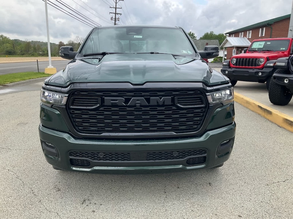 New 2026 Ram 1500 BIG HORN CREW CAB 4X4 5'7 BOX Pickup