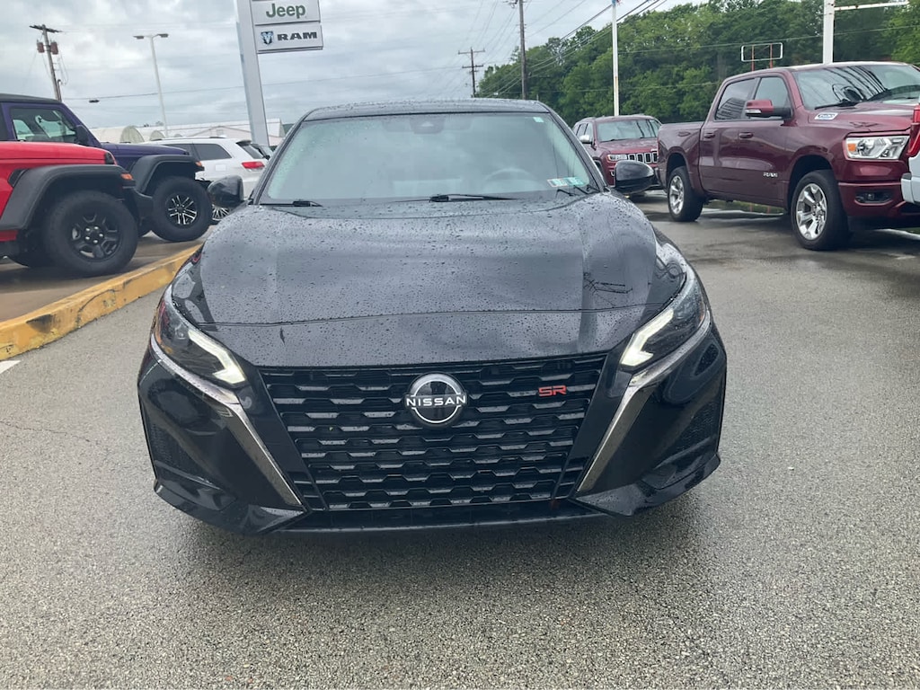 Used 2023 Nissan Altima 2.5 SR Sedan