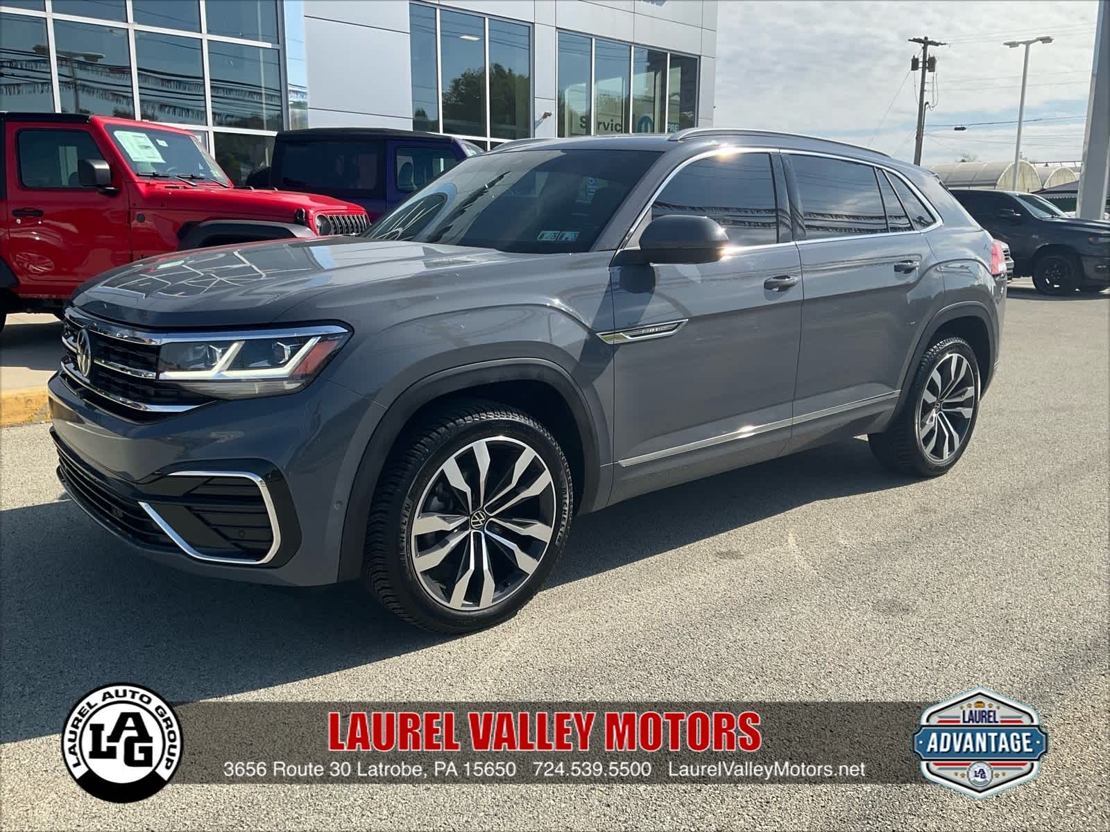 2021 Volkswagen Atlas Cross Sport 3.6L V6 SEL Premium R-Line 4MOTION's photo