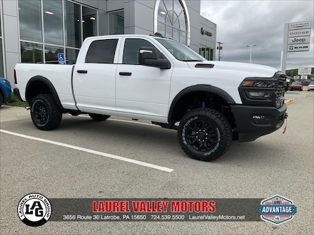 2025 Ram 2500 TRADESMAN CREW CAB 4X4 6'4 BOX Pickup