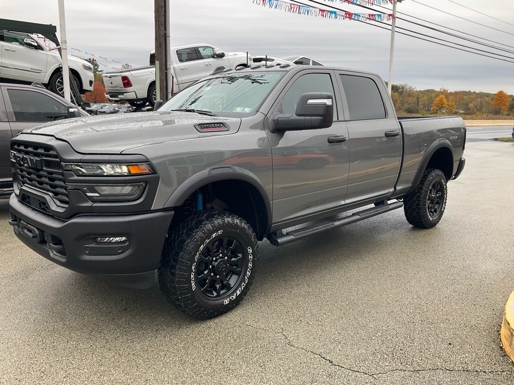New 2026 Ram 2500 TRADESMAN CREW CAB 4X4 6'4 BOX Pickup