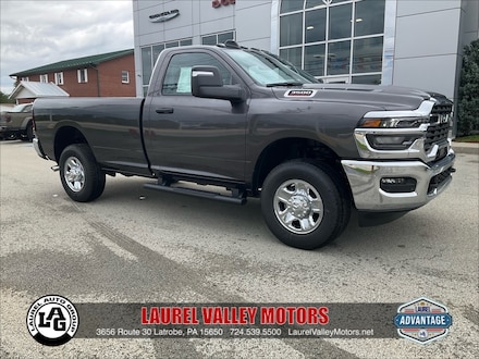 2025 Ram 3500 TRADESMAN REGULAR CAB 4X4 8' BOX Pickup