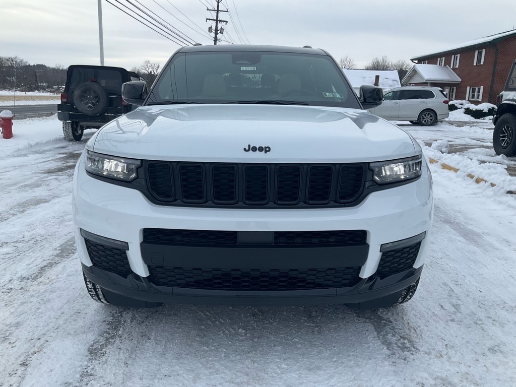 New 2025 Jeep Grand Cherokee L LIMITED 4X4 Sport Utility
