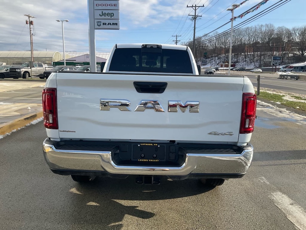 New 2026 Ram 3500 TRADESMAN CREW CAB 4X4 8' BOX Pickup