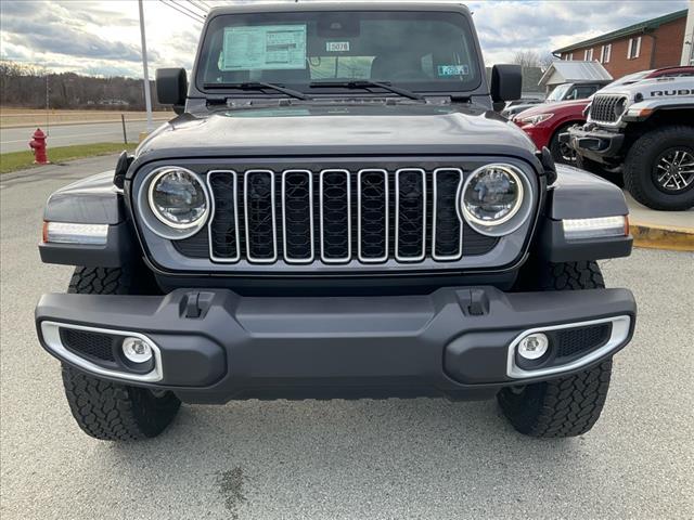 2025 Jeep Wrangler Sahara photo 2
