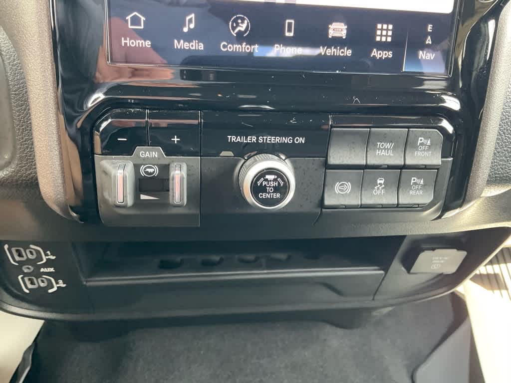 2025 RAM 2500 Tradesman - Photo 12