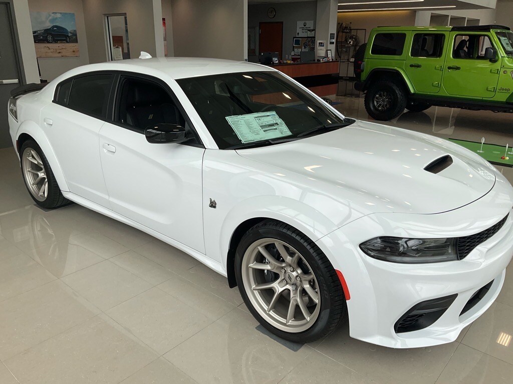 2023 Dodge Charger Scat Pack Widebody photo 2